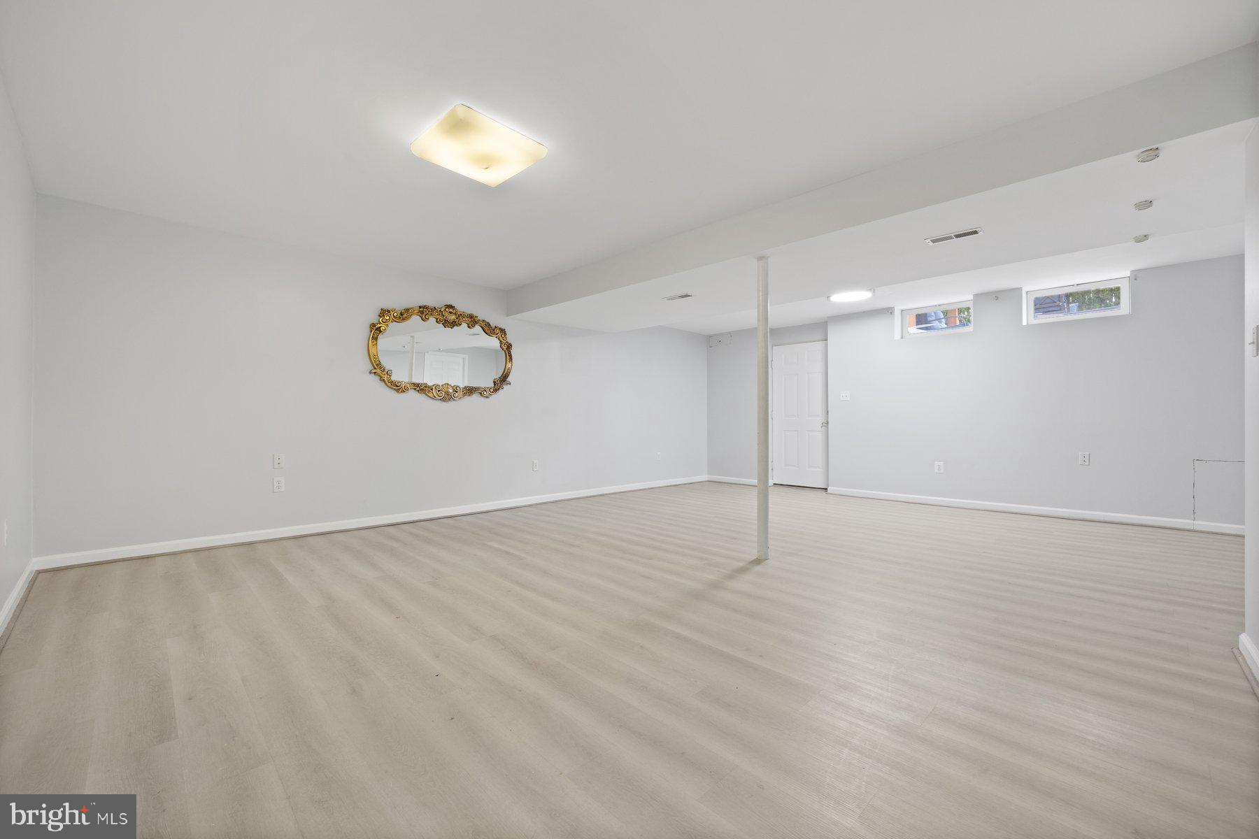 CARNEY/PARKVILLE - Residential