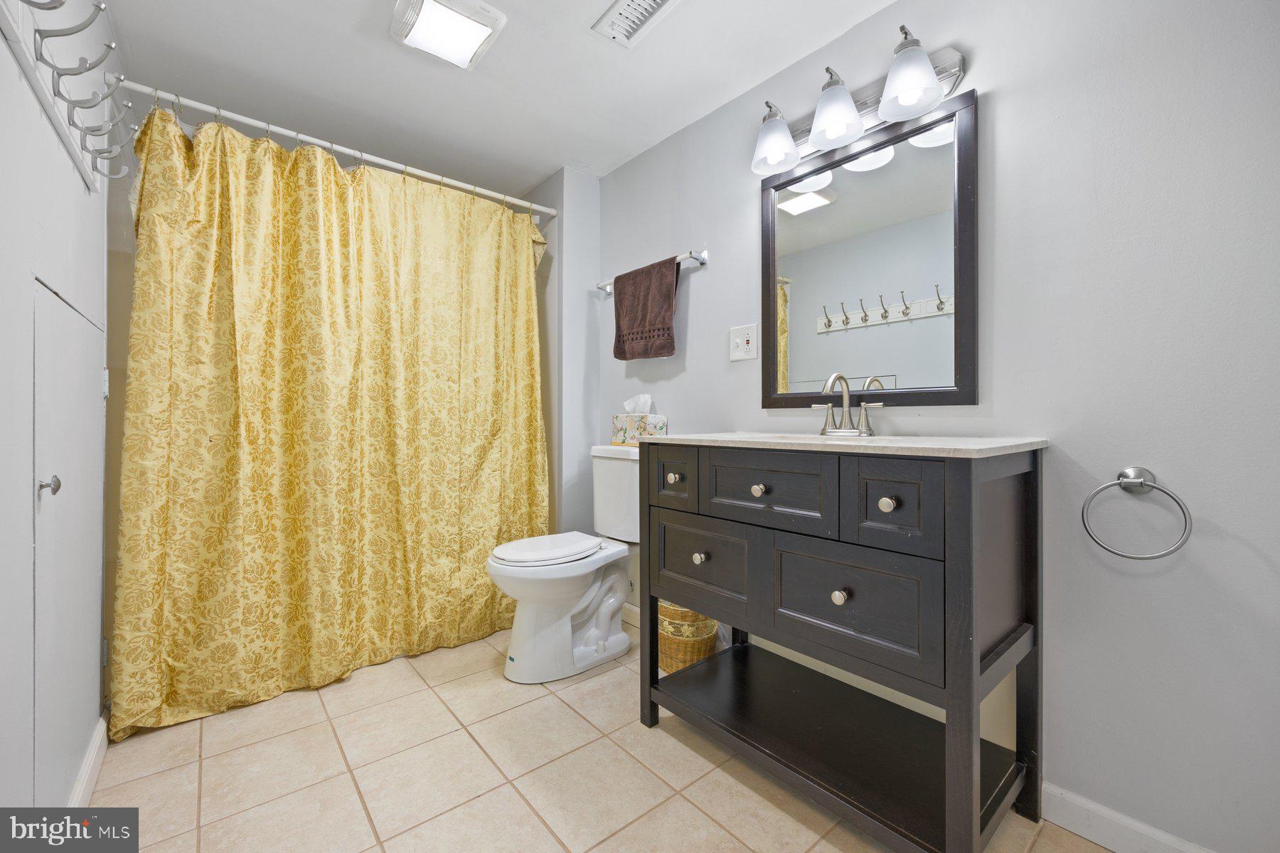 CARNEY/PARKVILLE - Residential