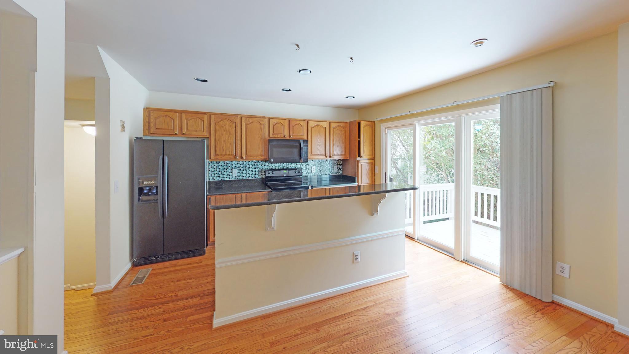 RESTON - Residential Lease