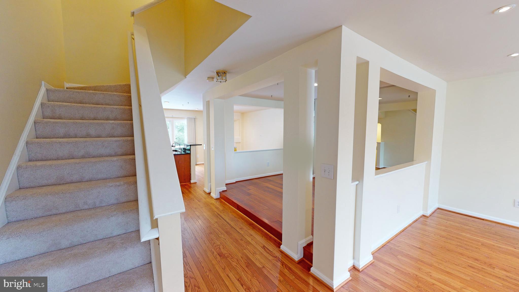 RESTON - Residential Lease