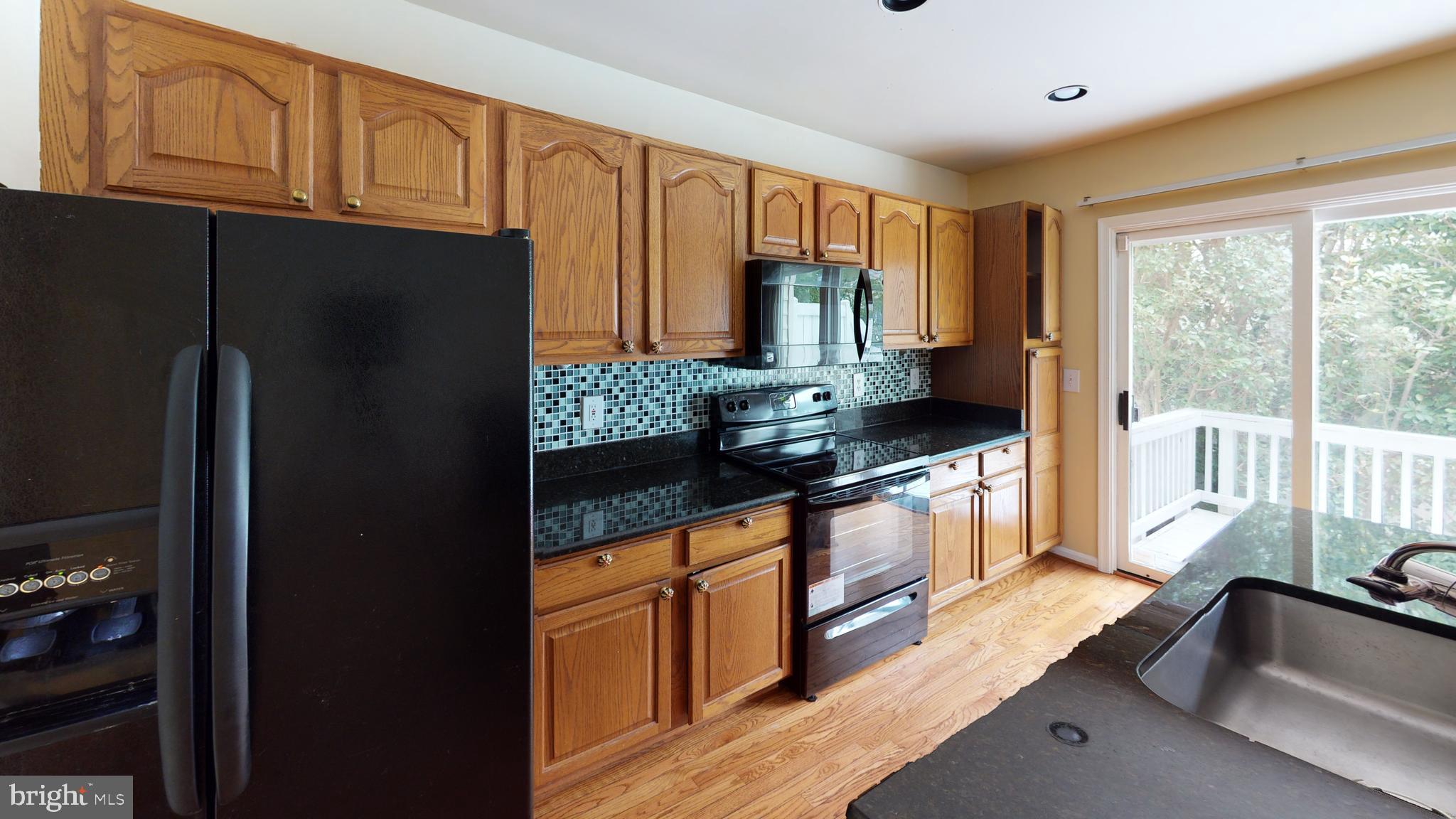 RESTON - Residential Lease