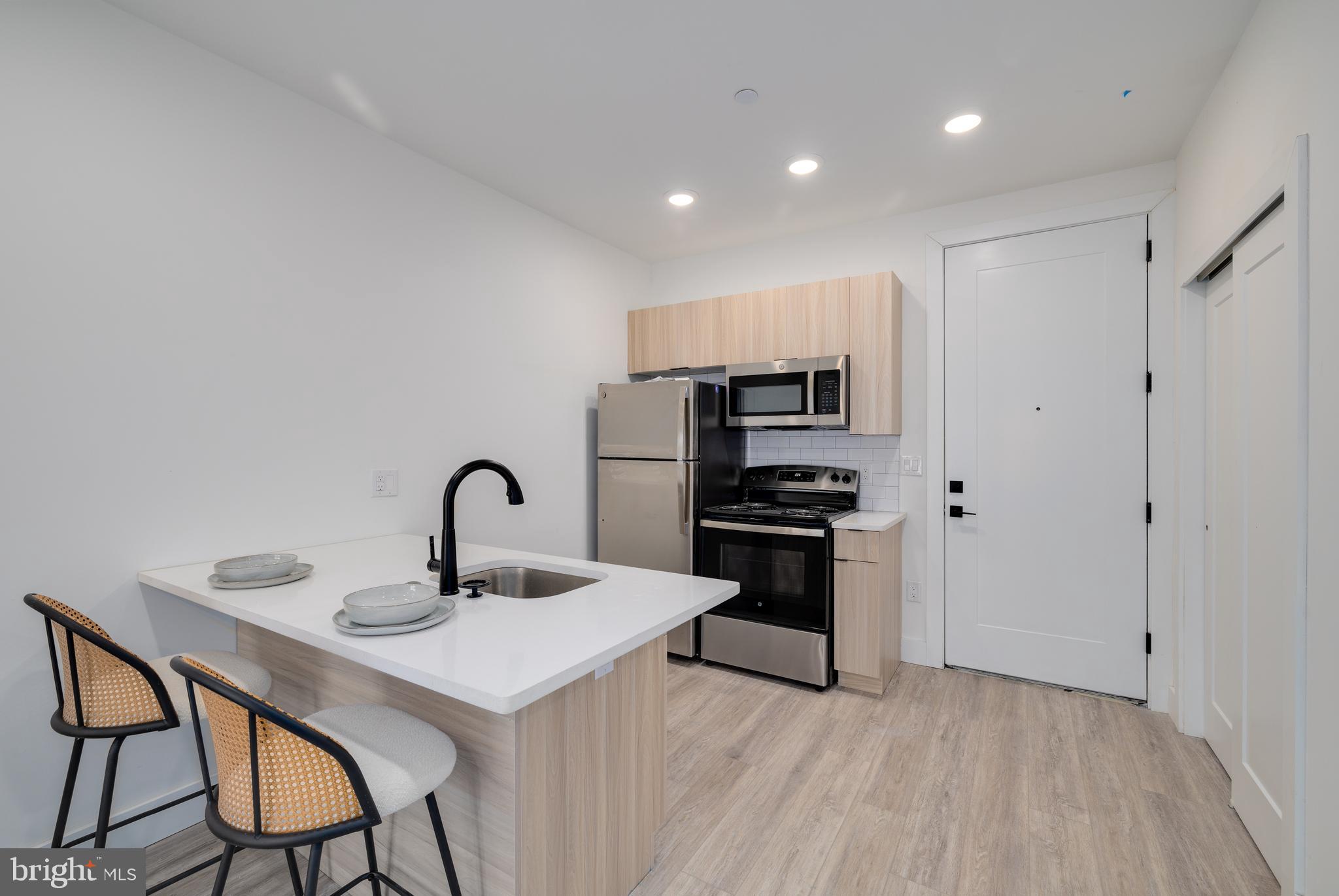 FISHTOWN - Residential Lease