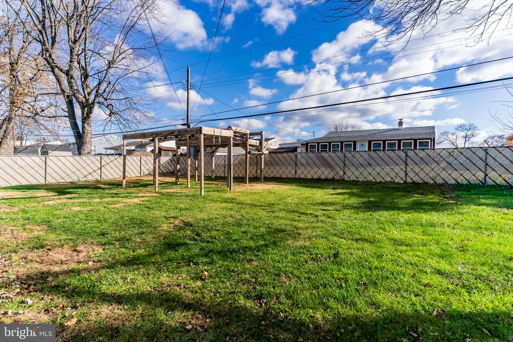 SHOPES GARDEN - Residential