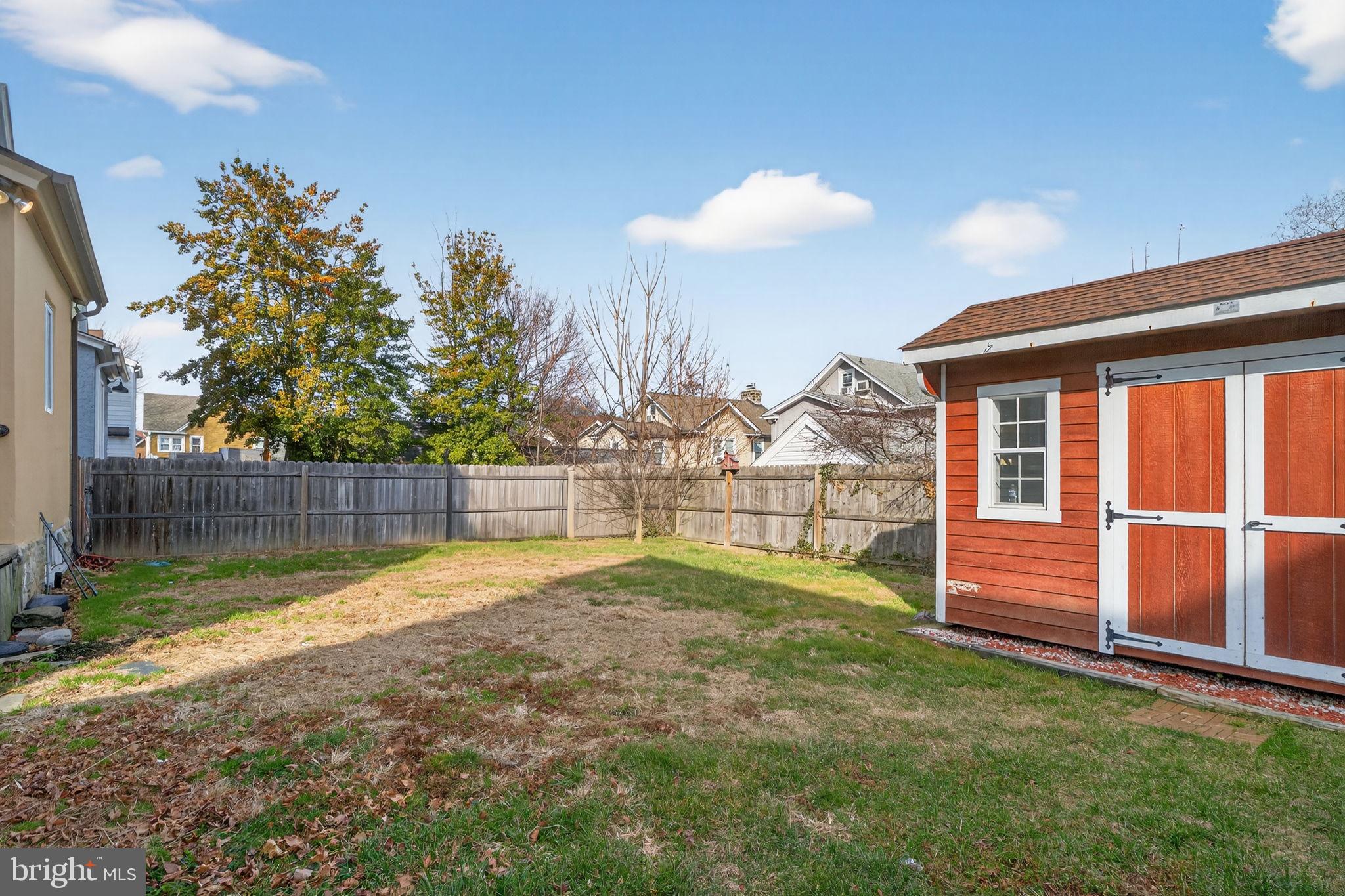 DREXEL PLAZA - Residential