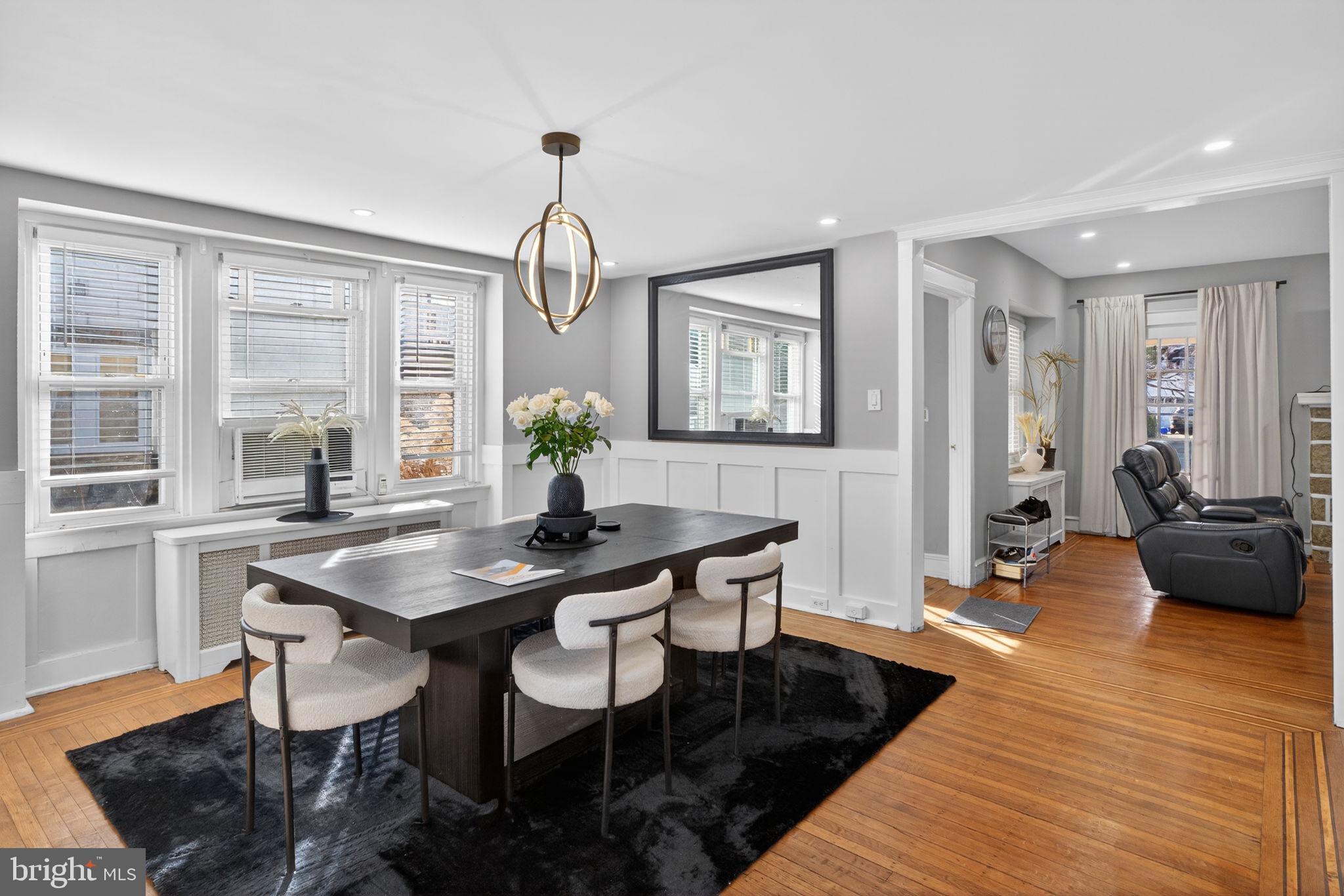 DREXEL PLAZA - Residential