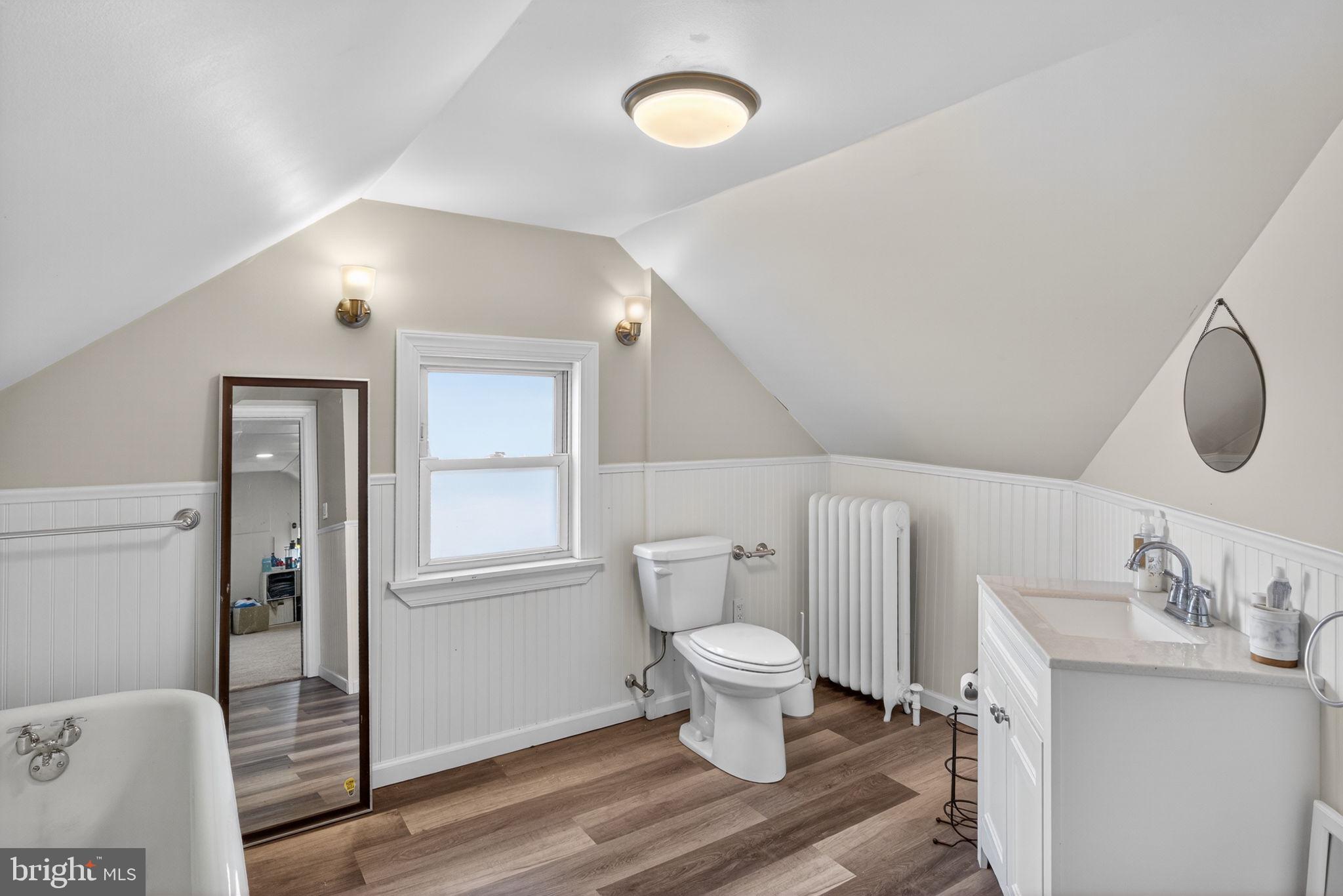 DREXEL PLAZA - Residential