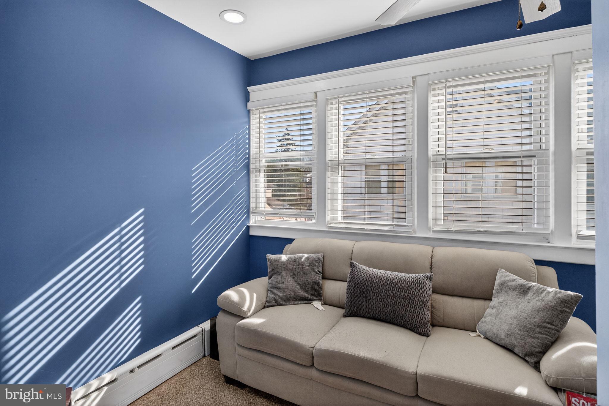 DREXEL PLAZA - Residential