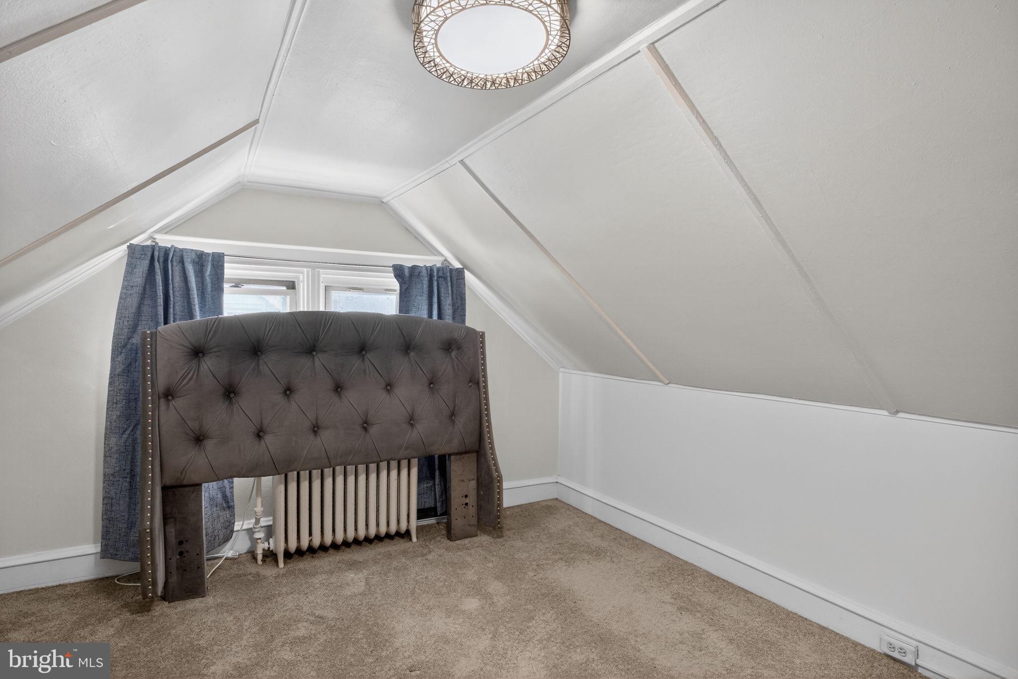 DREXEL PLAZA - Residential