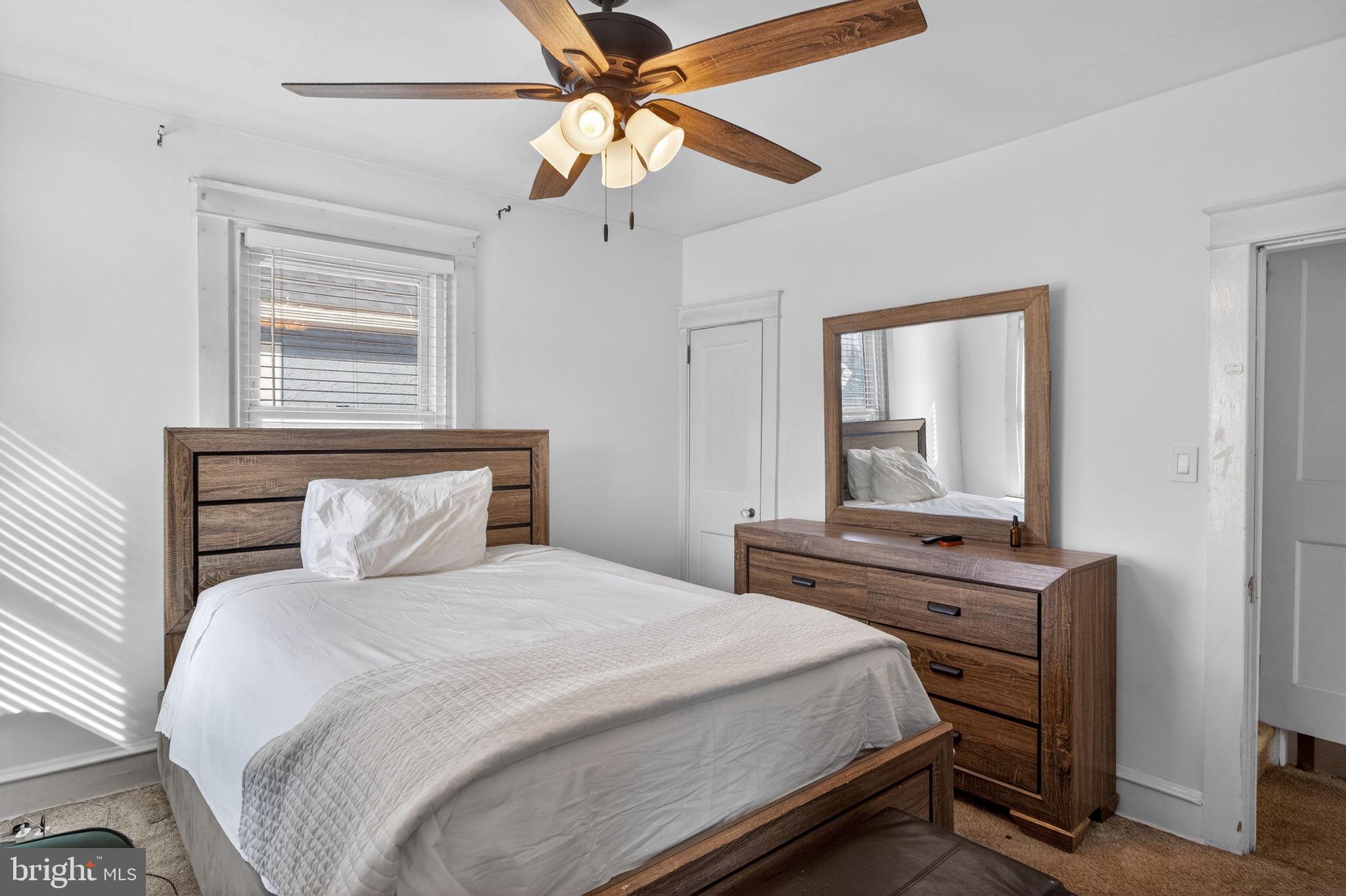 DREXEL PLAZA - Residential