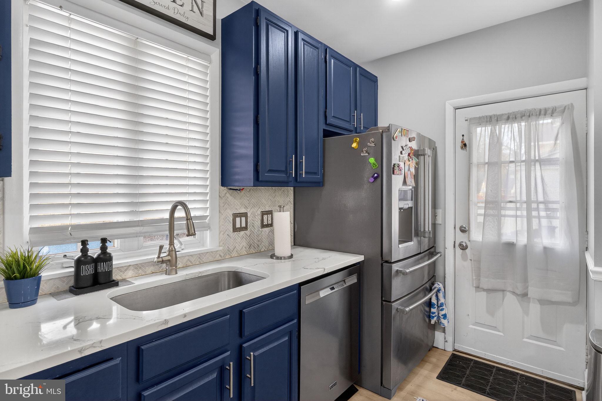 DREXEL PLAZA - Residential