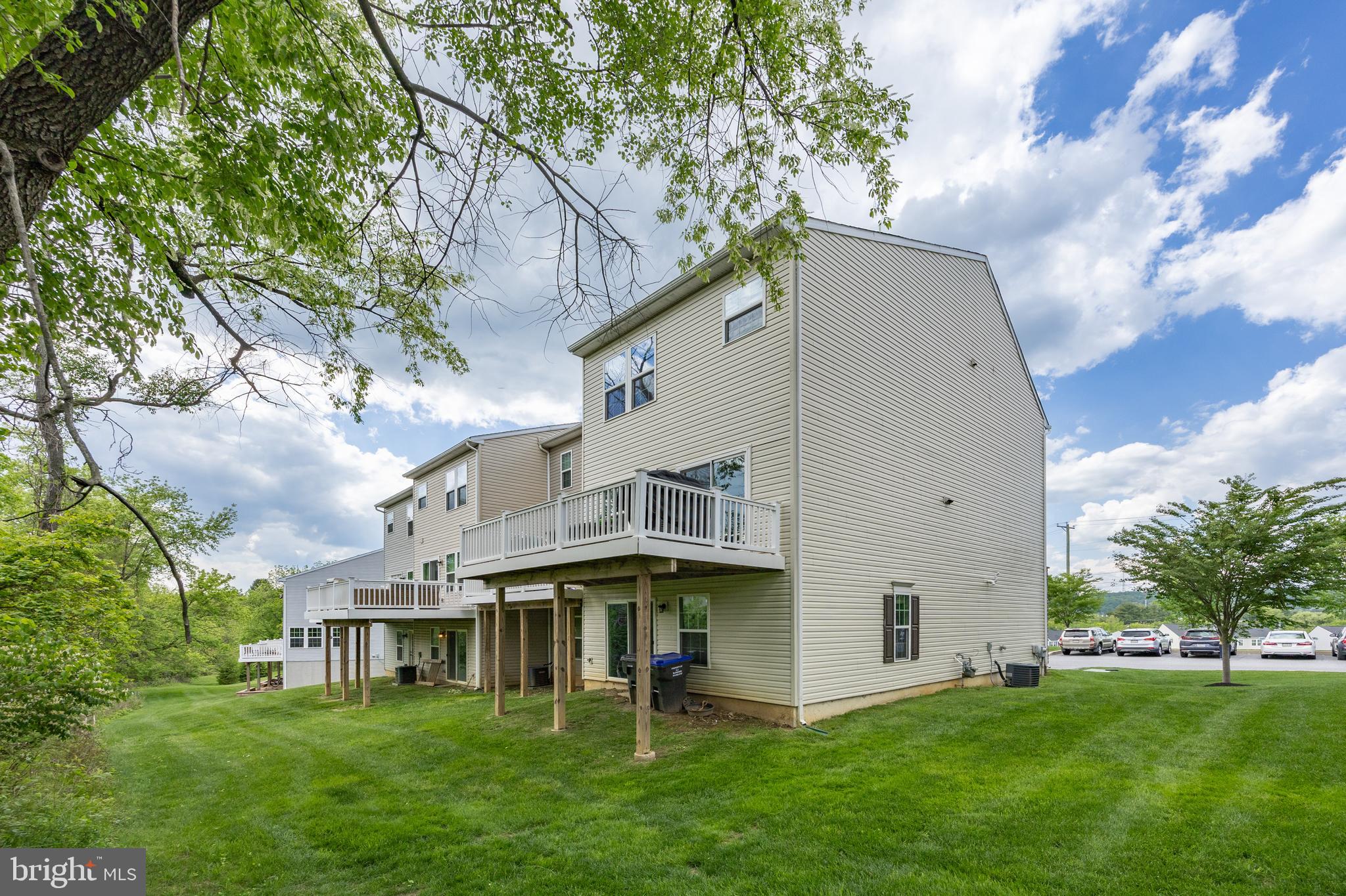 124 CRICKET DRIVE