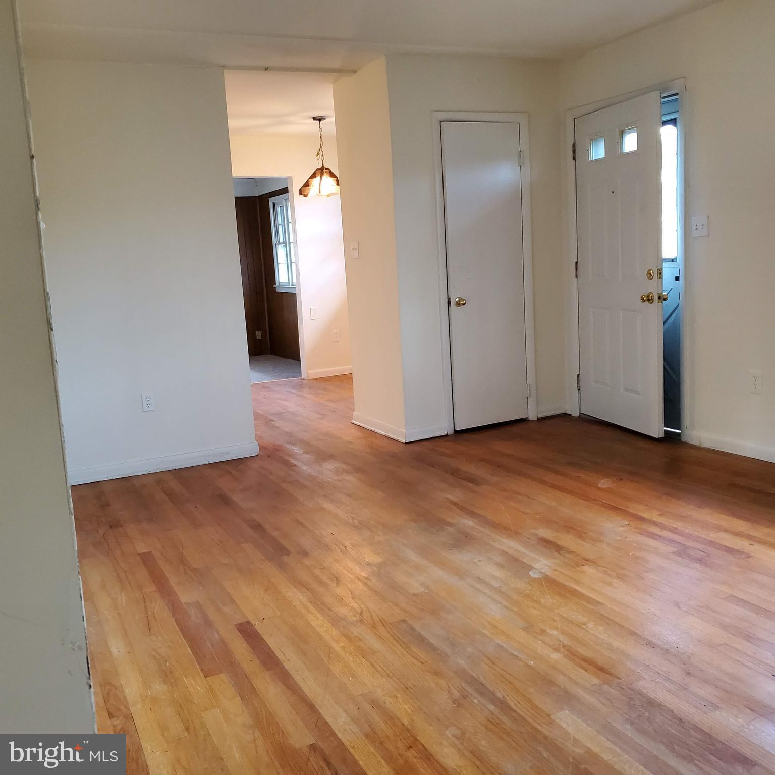 8614 LINTON HALL ROAD