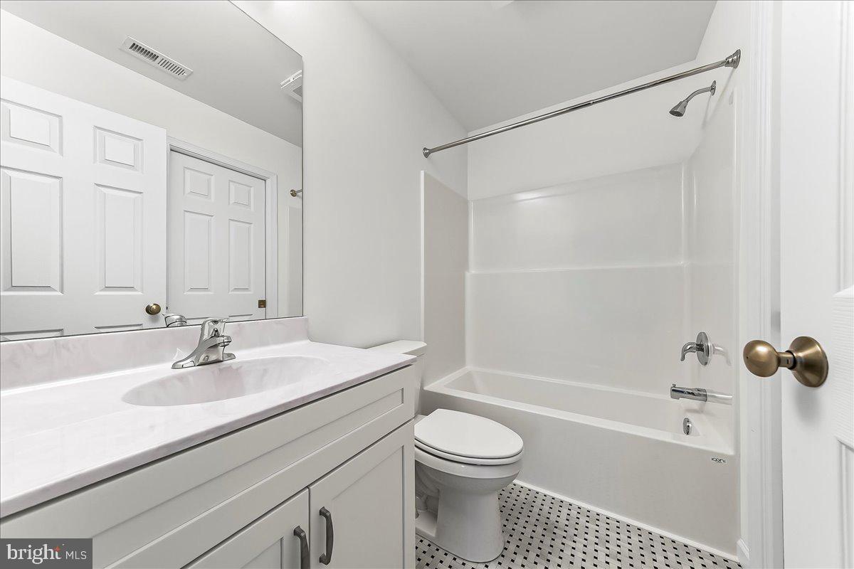 PINE VIEW ESTATES - Residential