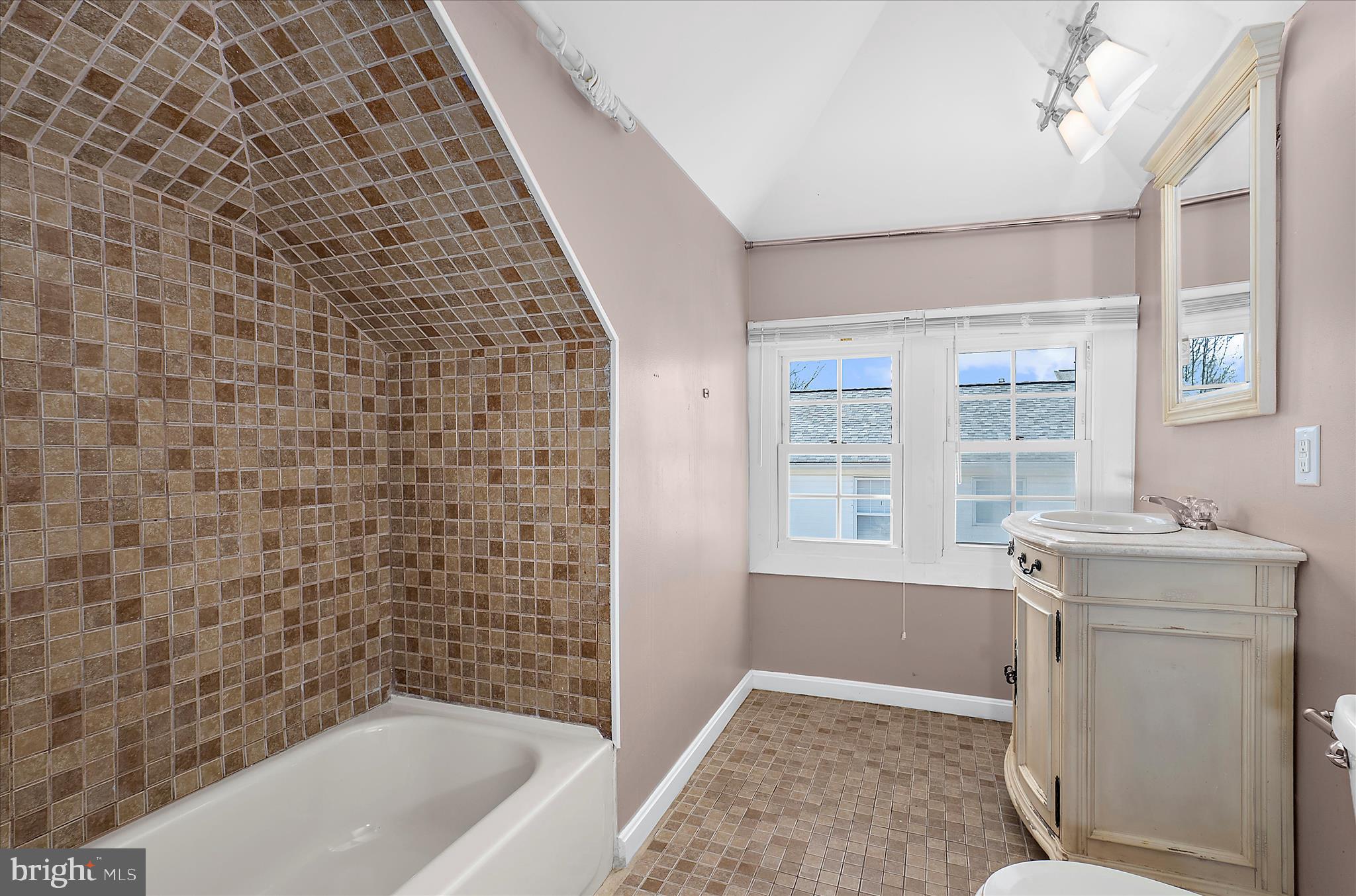 BROOKLYN HEIGHTS - Residential