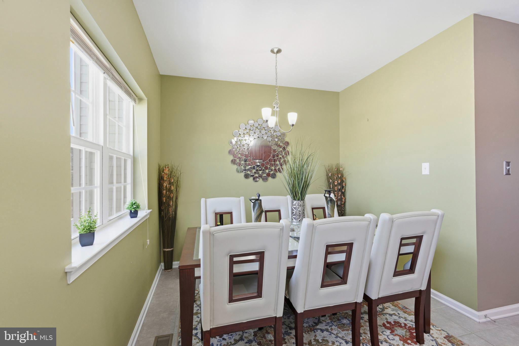 MERCER CT - Residential