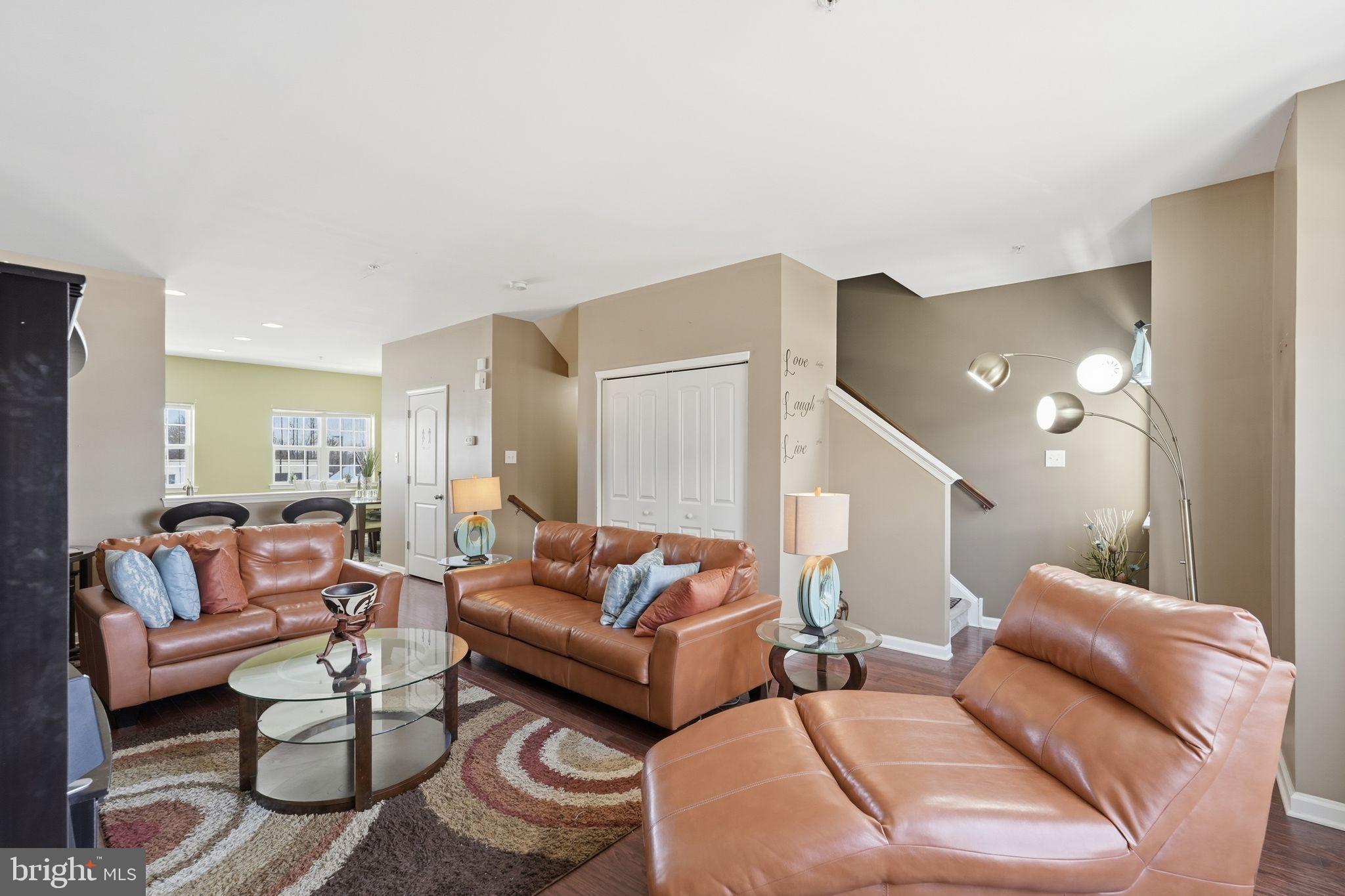 MERCER CT - Residential