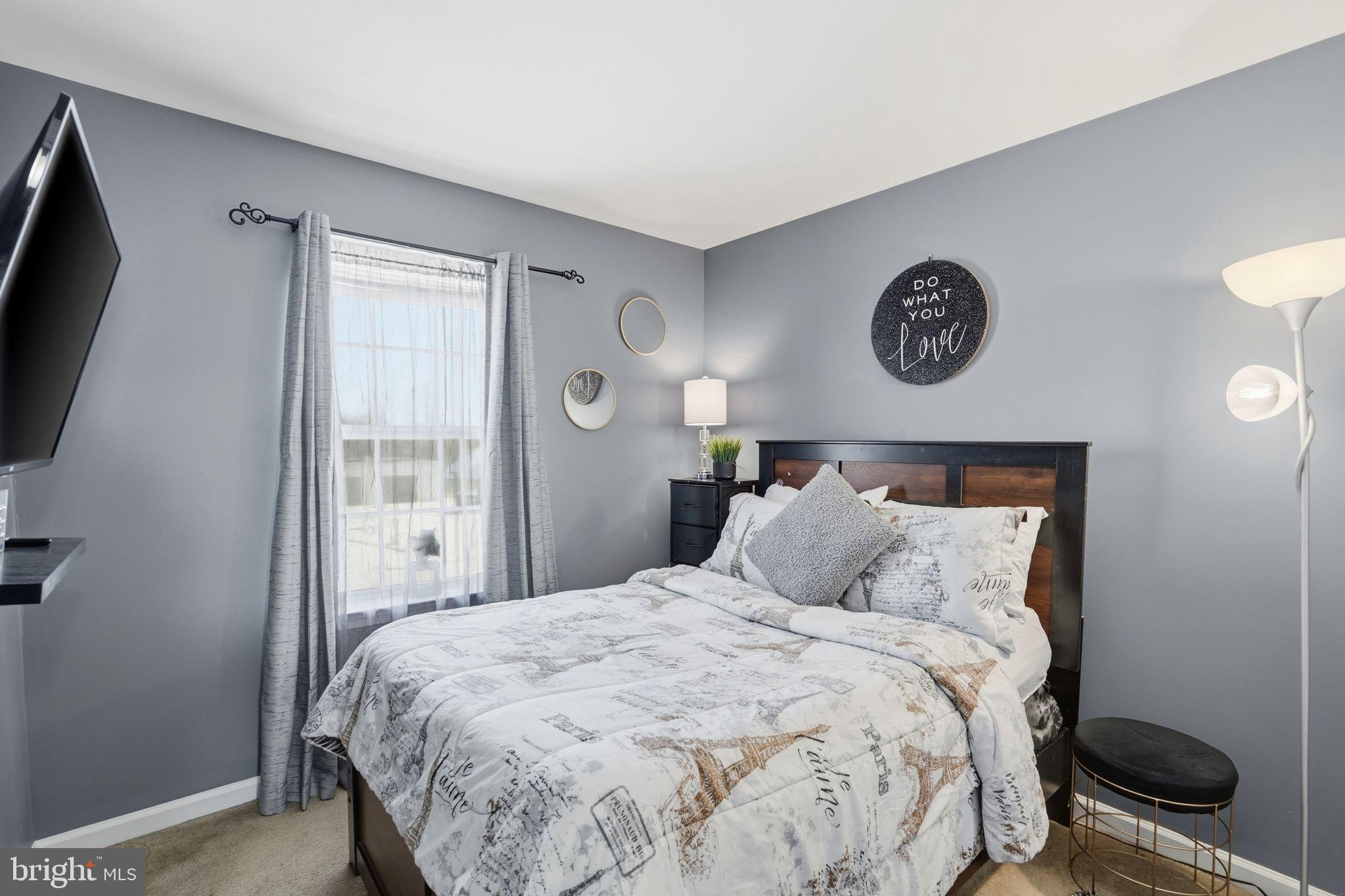 MERCER CT - Residential