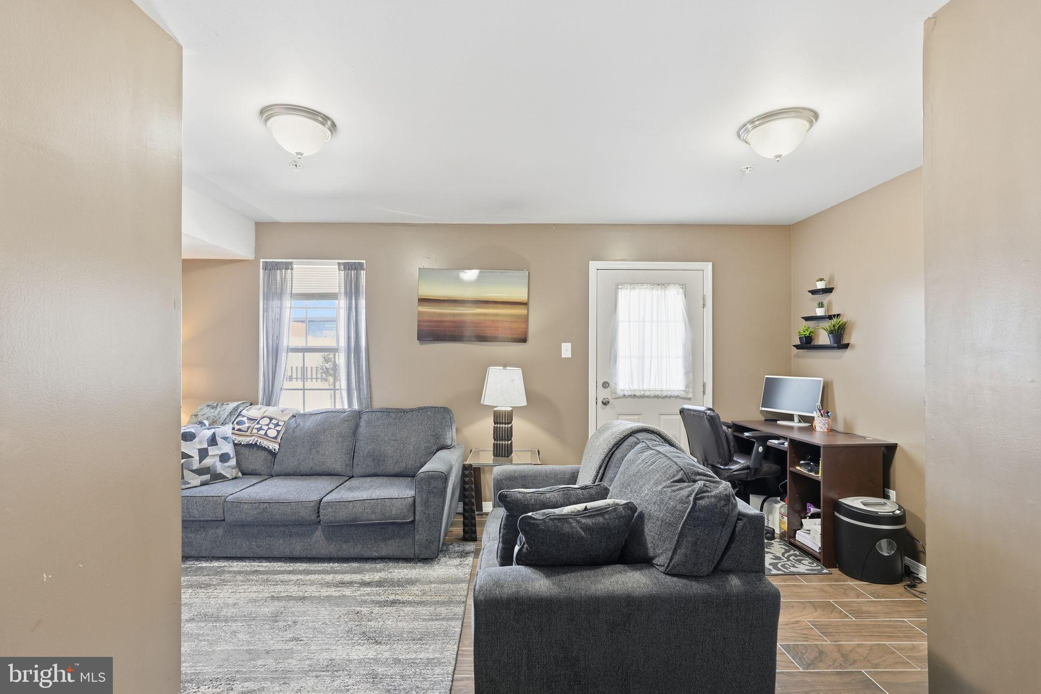 MERCER CT - Residential