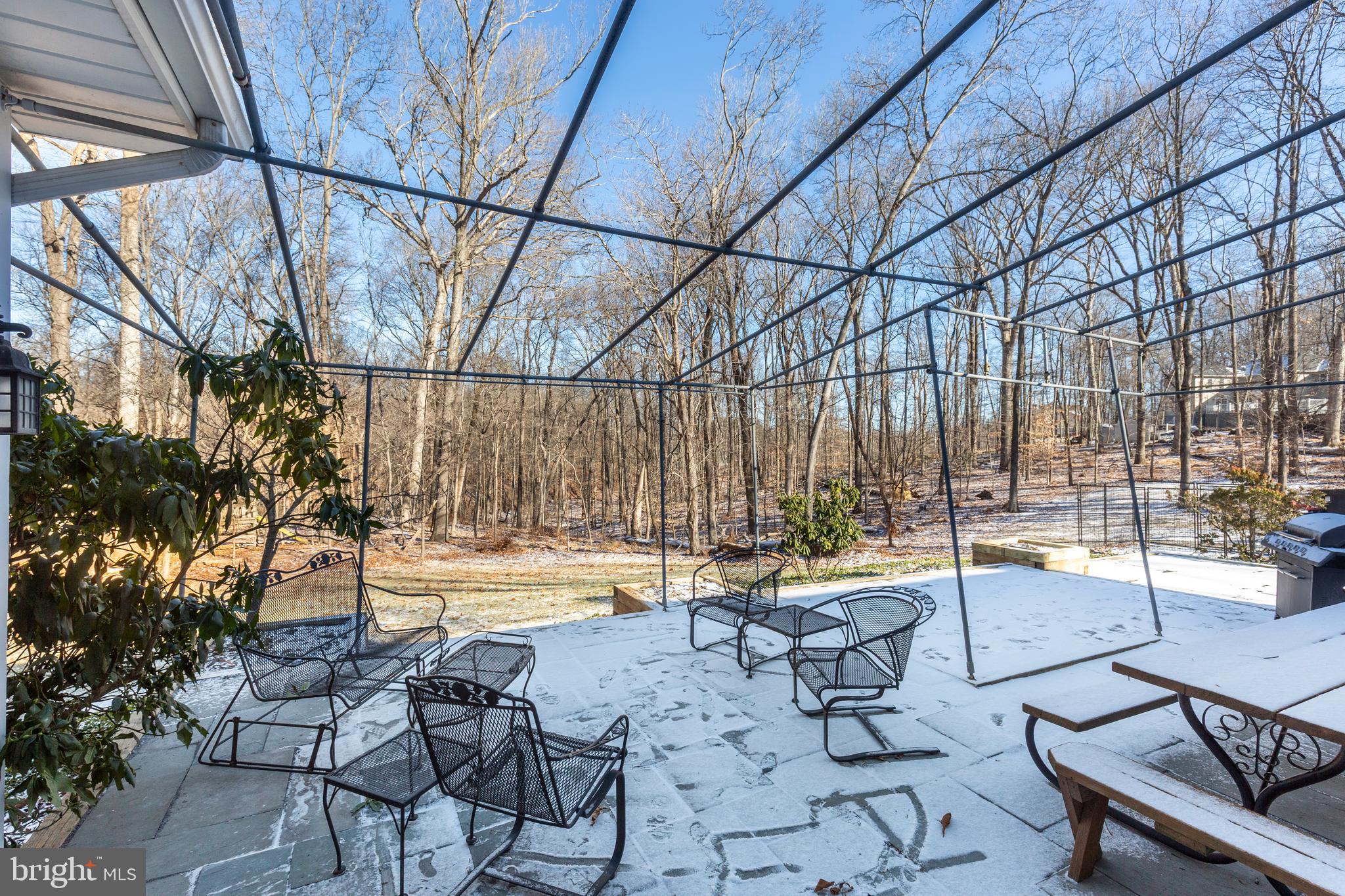 WOODLEAF - Residential