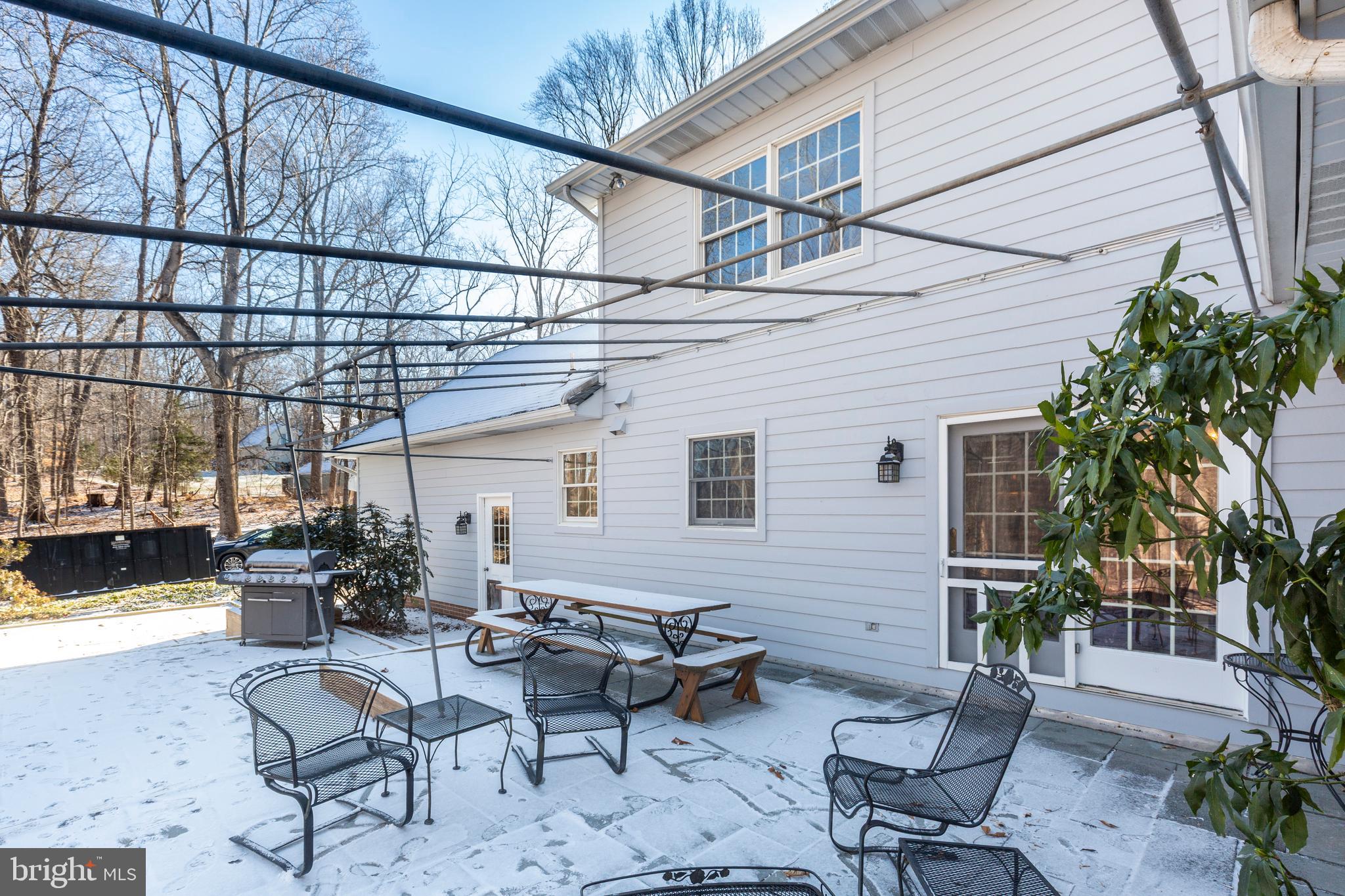 WOODLEAF - Residential