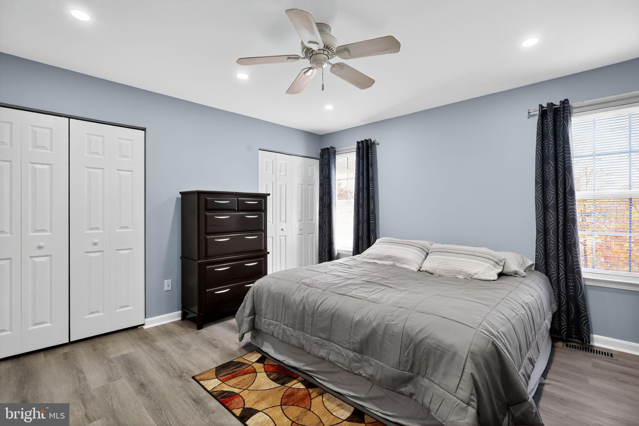 TRAILSIDE - Residential