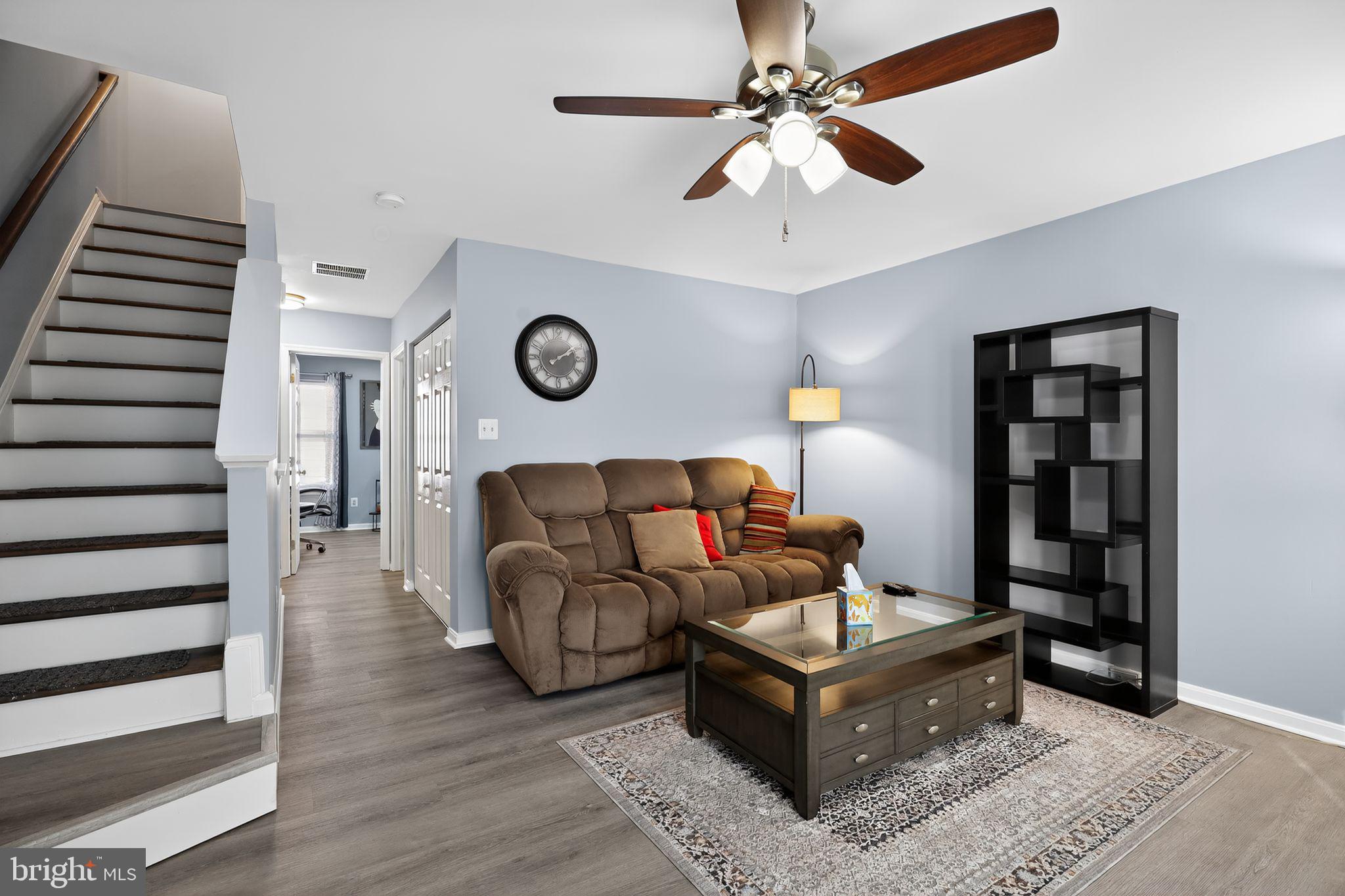 TRAILSIDE - Residential