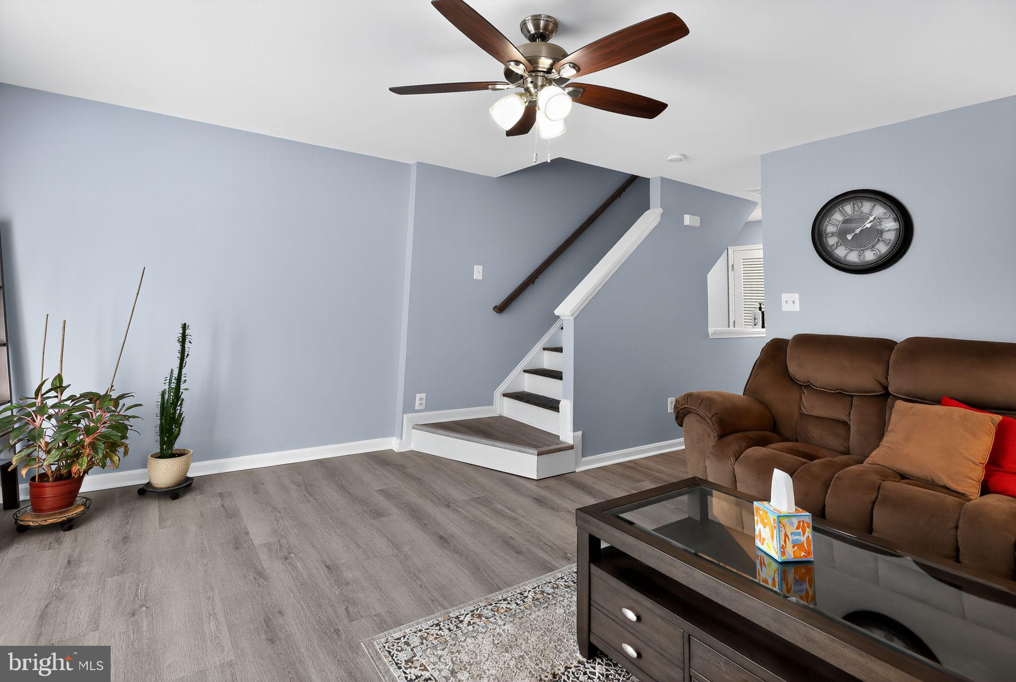 TRAILSIDE - Residential