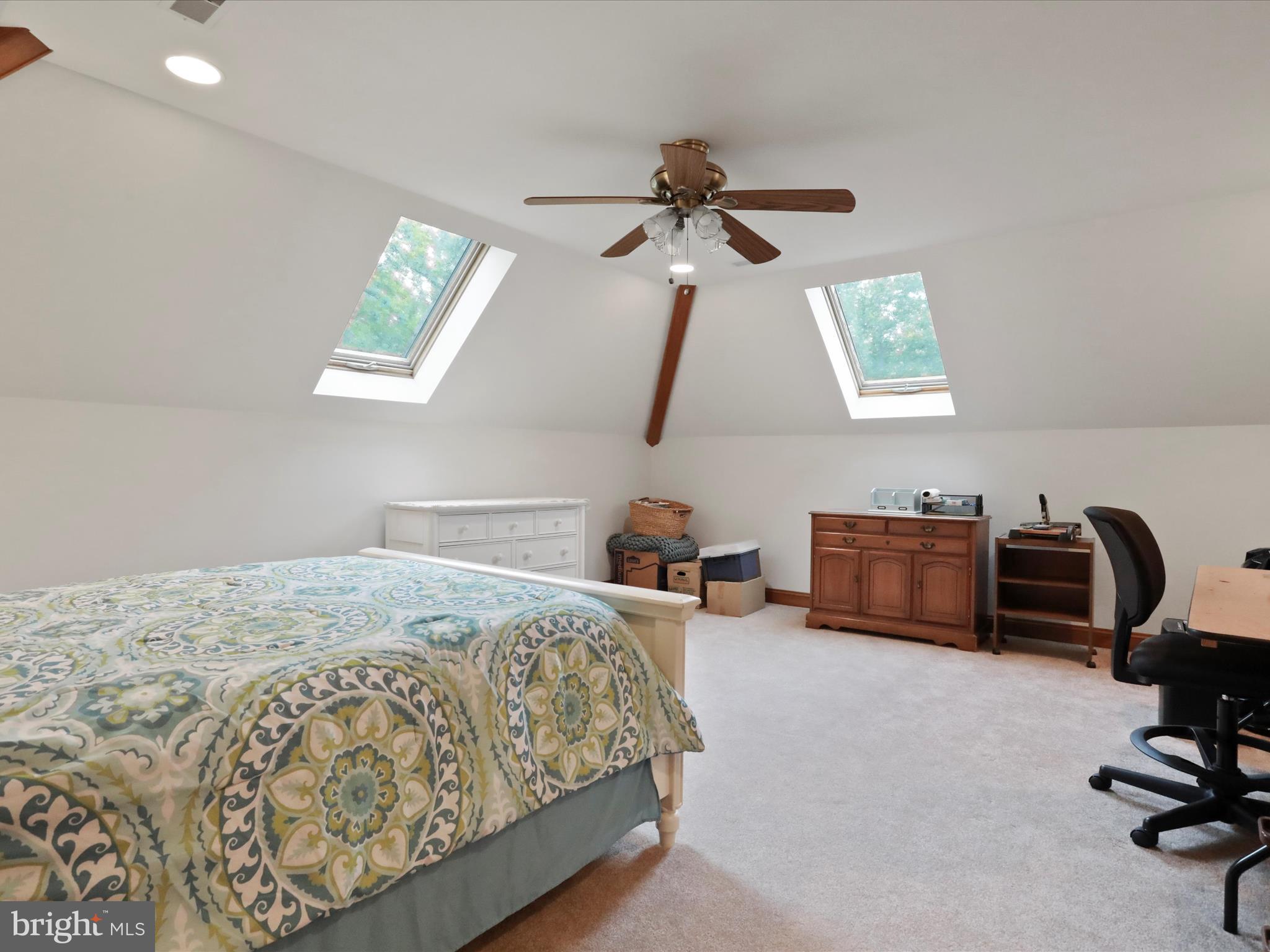 CORNERSTONE - Residential