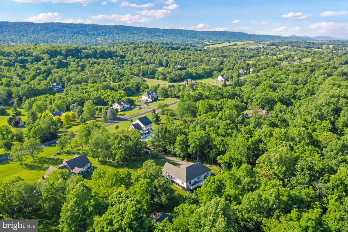 CORNERSTONE - Residential