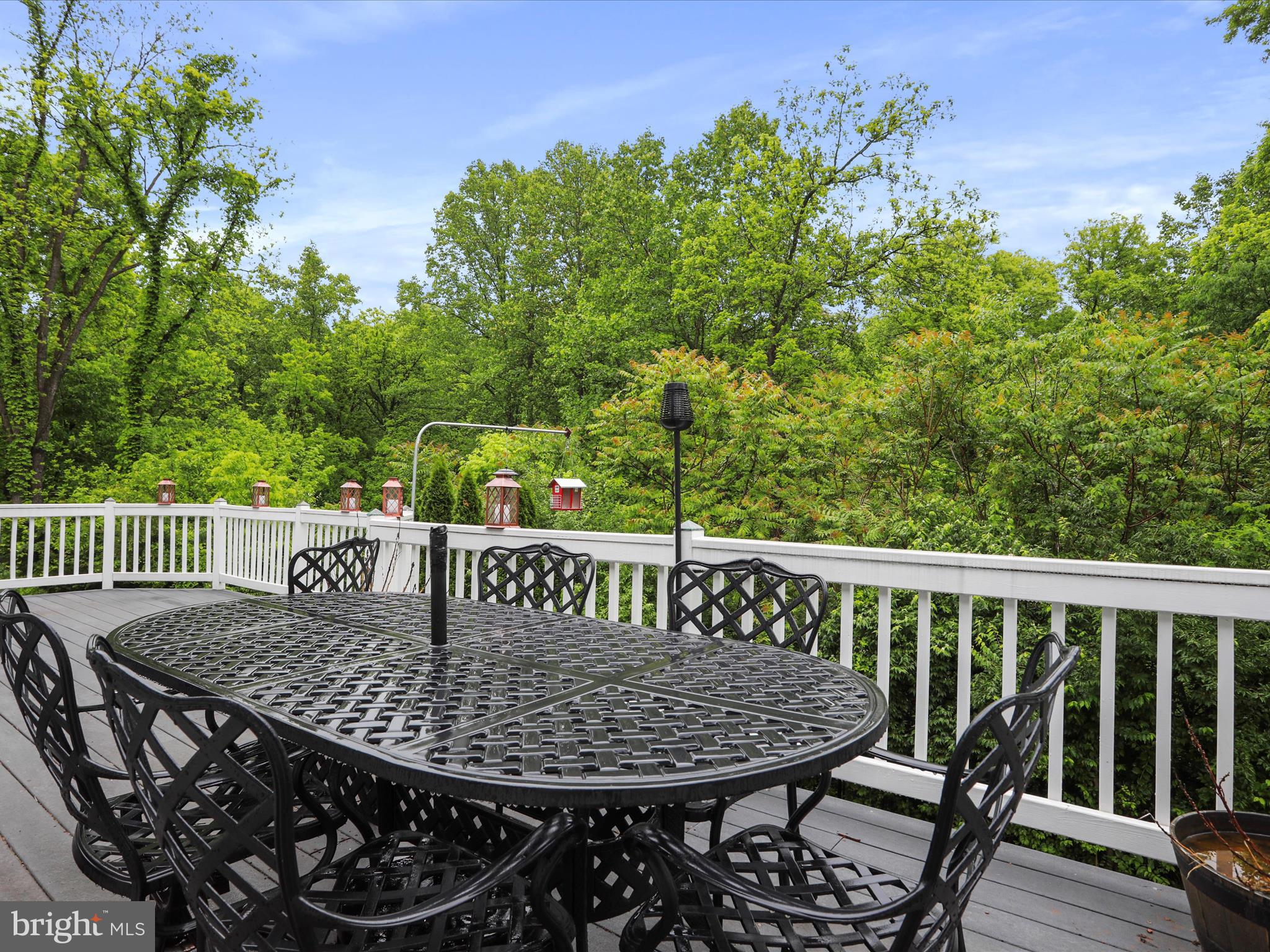 CORNERSTONE - Residential