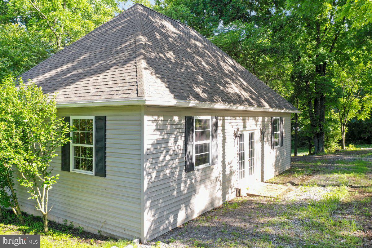 CORNERSTONE - Residential