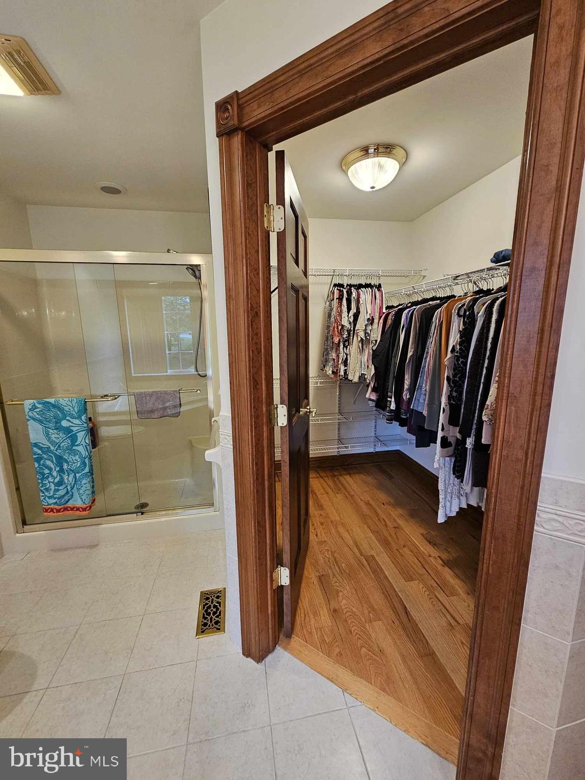 CORNERSTONE - Residential