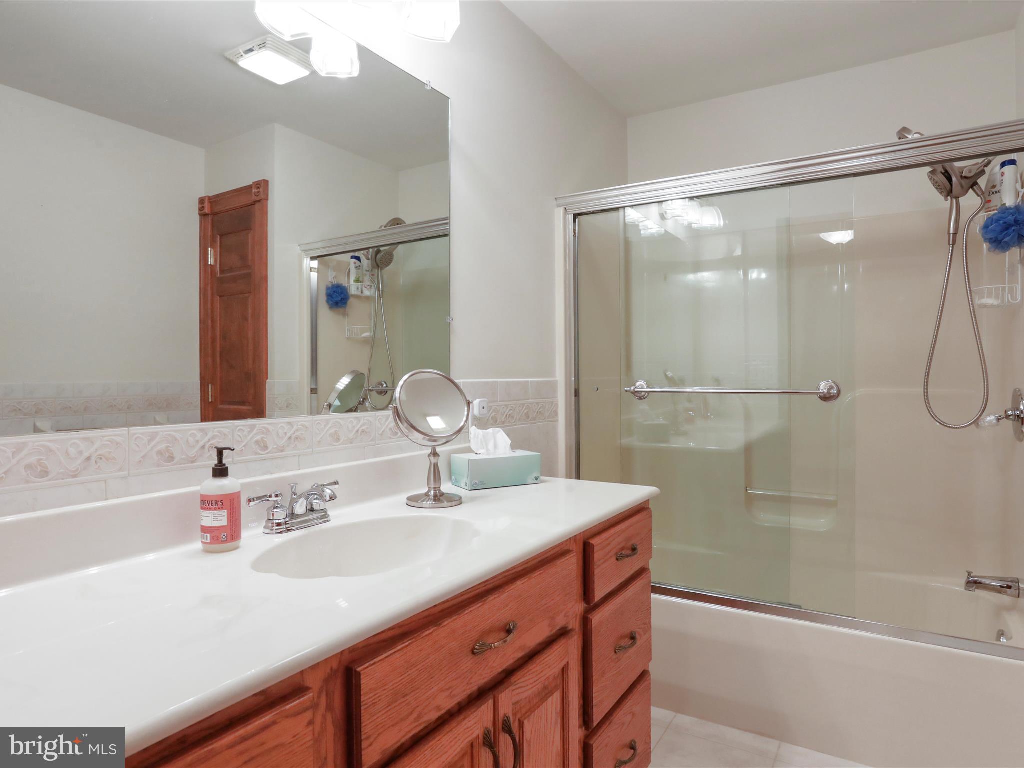 CORNERSTONE - Residential