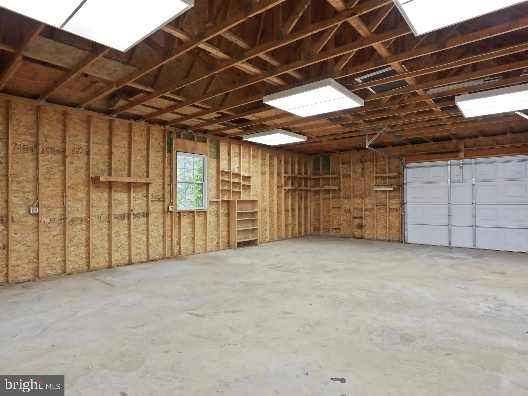 CORNERSTONE - Residential