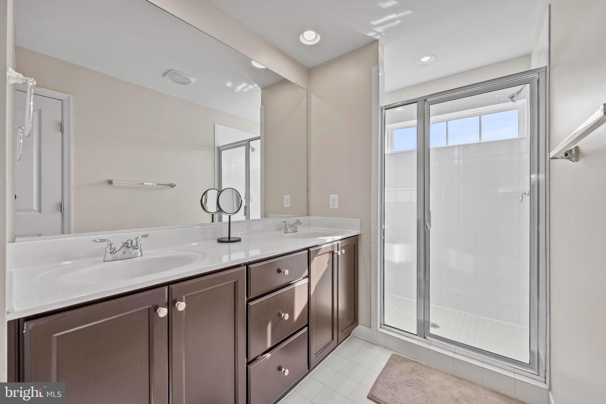 PEMBROOKE/VICTORY LAKES - Residential