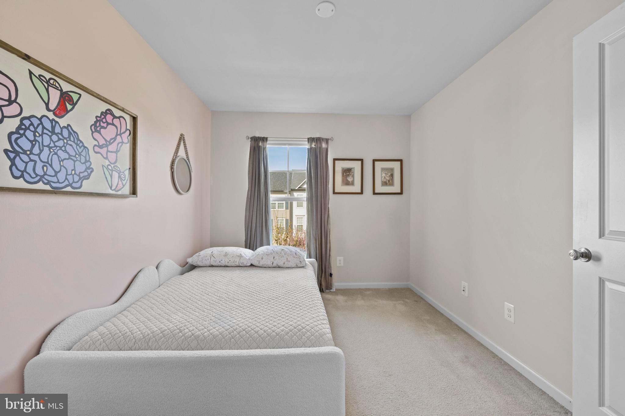 PEMBROOKE/VICTORY LAKES - Residential