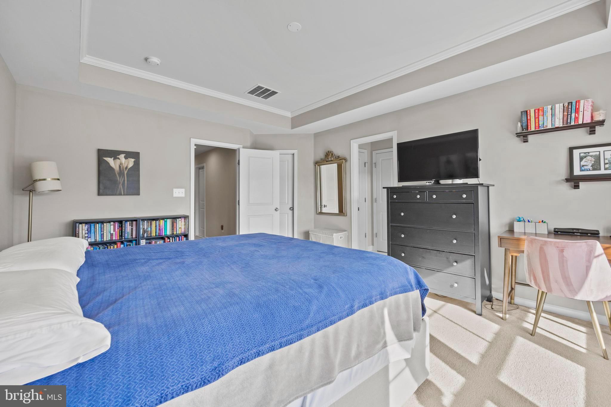 PEMBROOKE/VICTORY LAKES - Residential