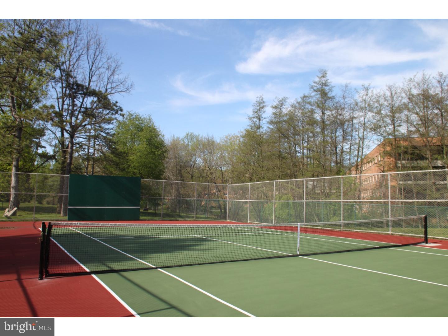 GREEN HILL - Residential