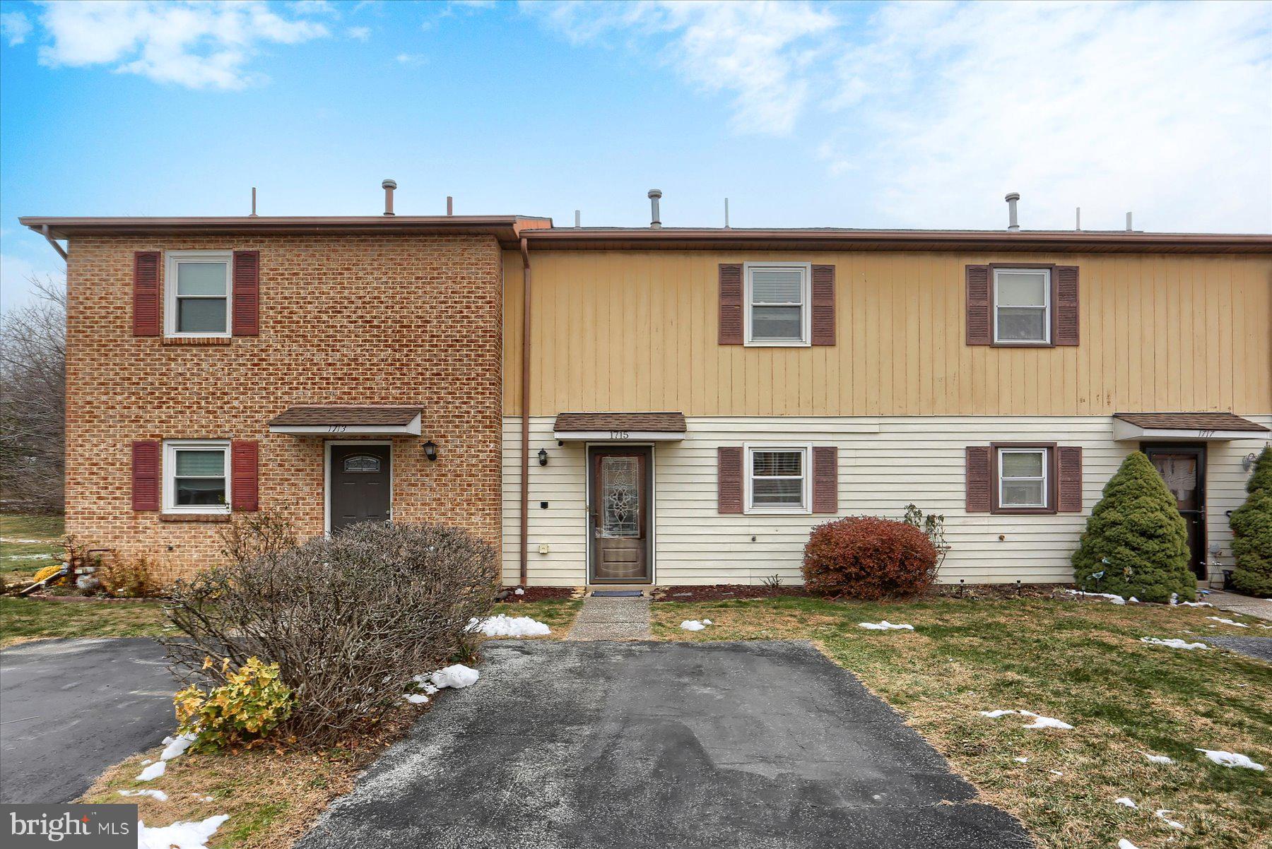 ARLINGTON HILLS - Residential