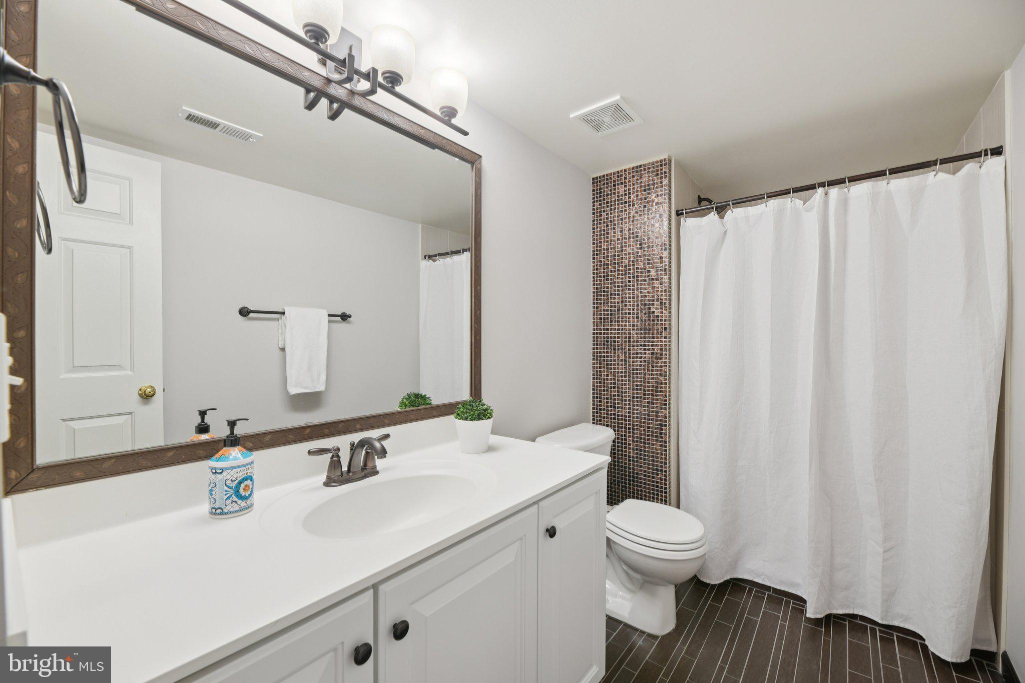 GUNNELL ESTATES - Residential