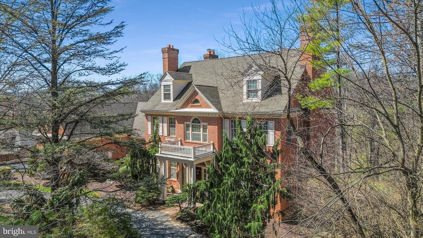 1821 MUSEUM ROAD