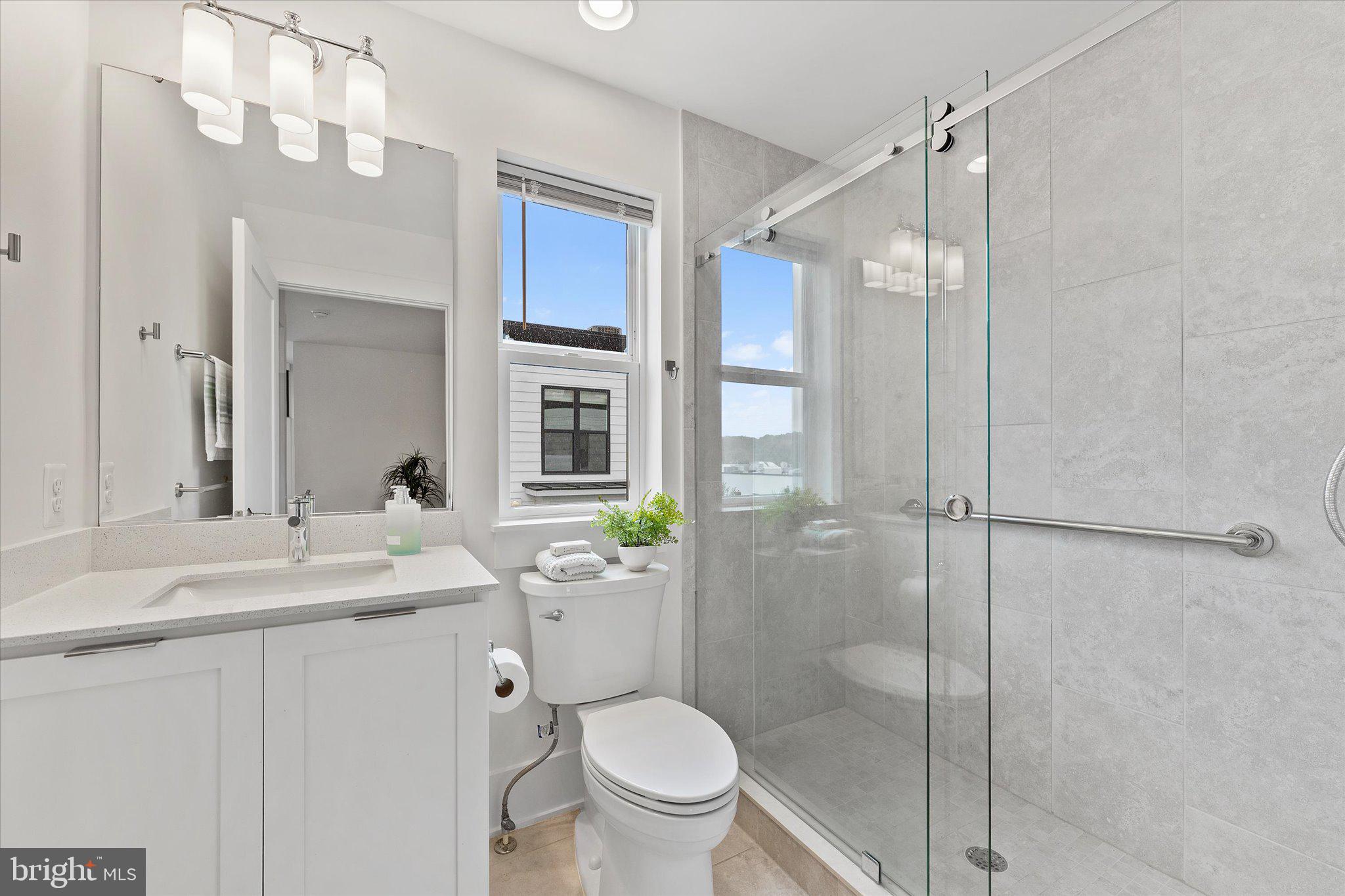 CABIN JOHN VILLAGE - Residential