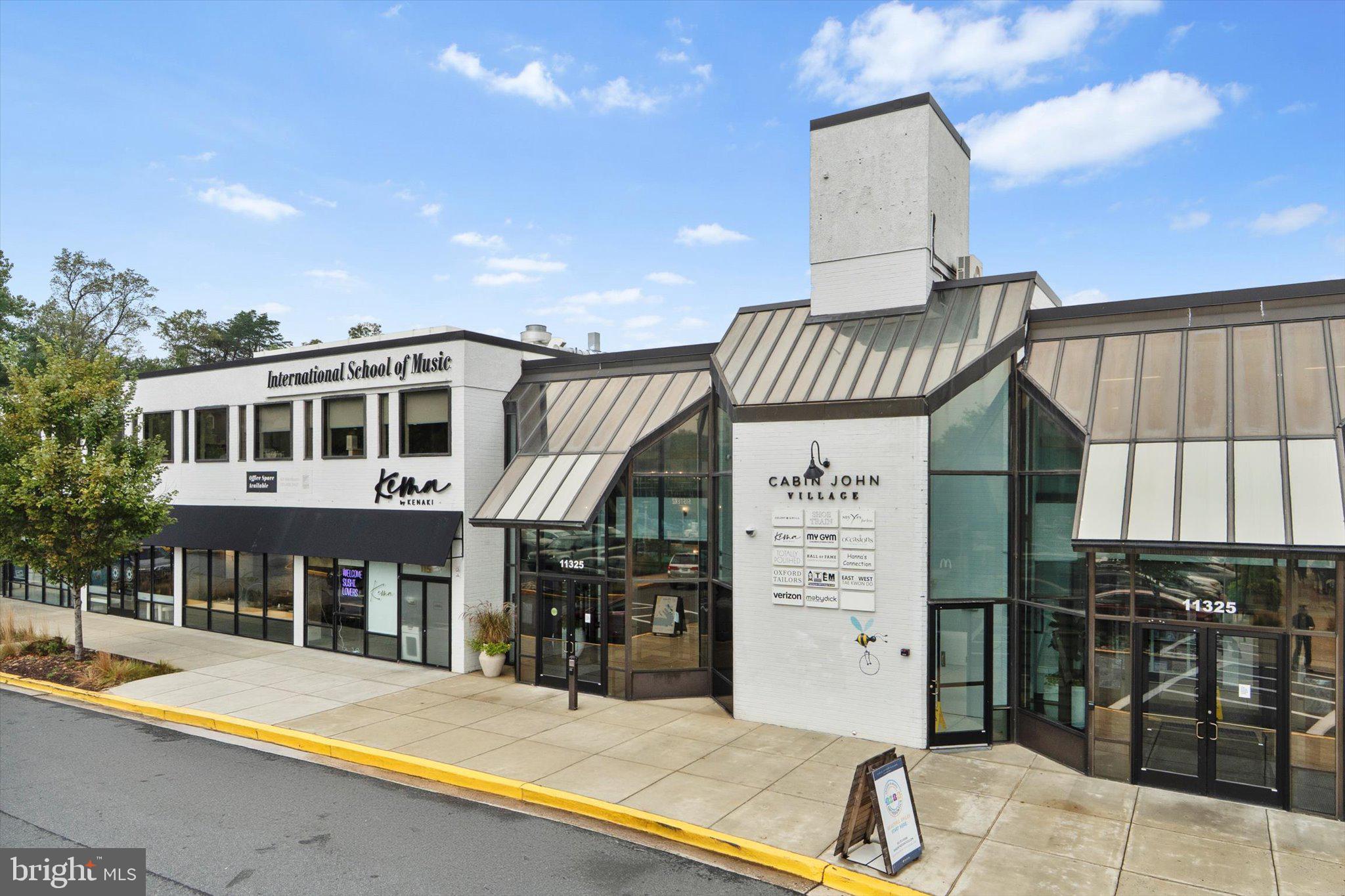 CABIN JOHN VILLAGE - Residential