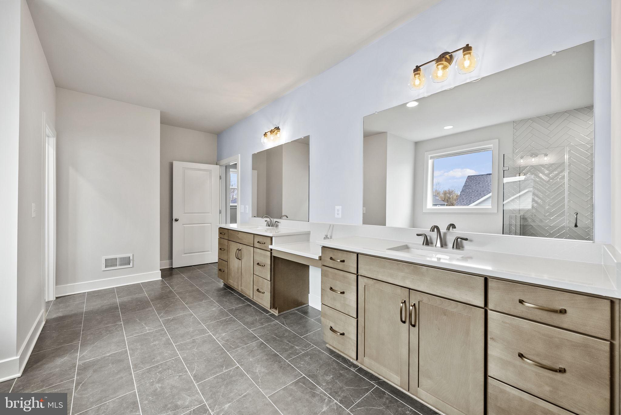 HARTLAND - Residential