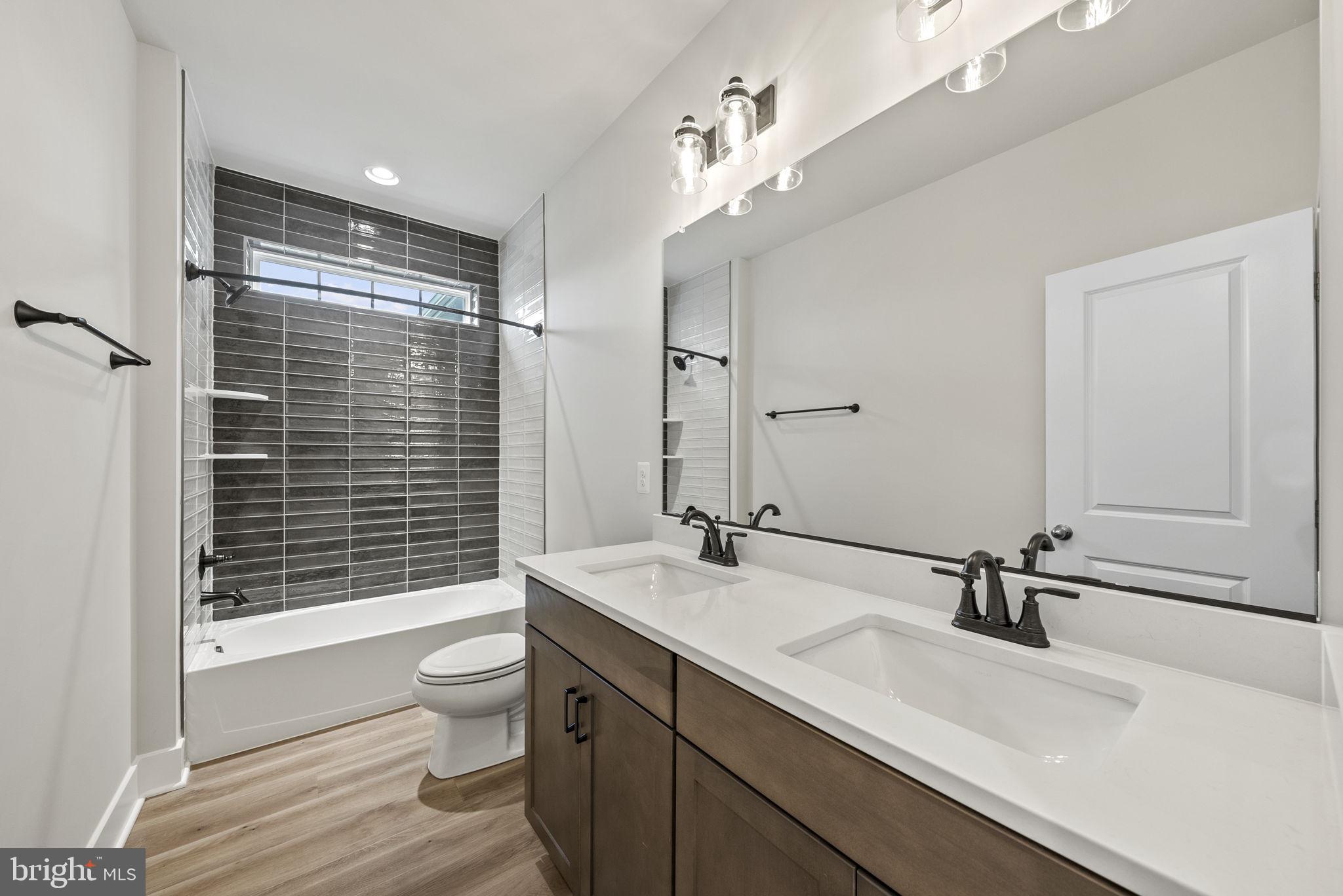 HARTLAND - Residential