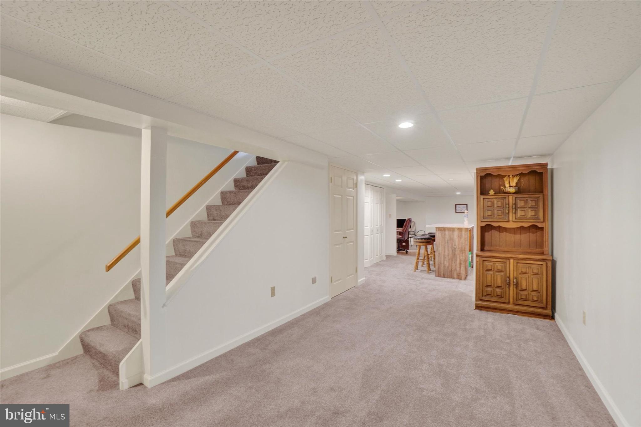 SHERWOOD FOREST - Residential