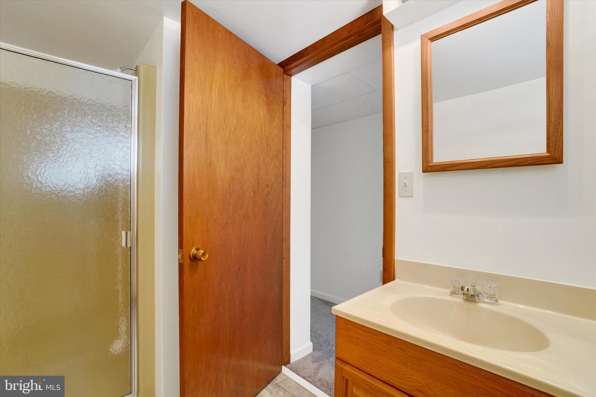 SHERWOOD FOREST - Residential