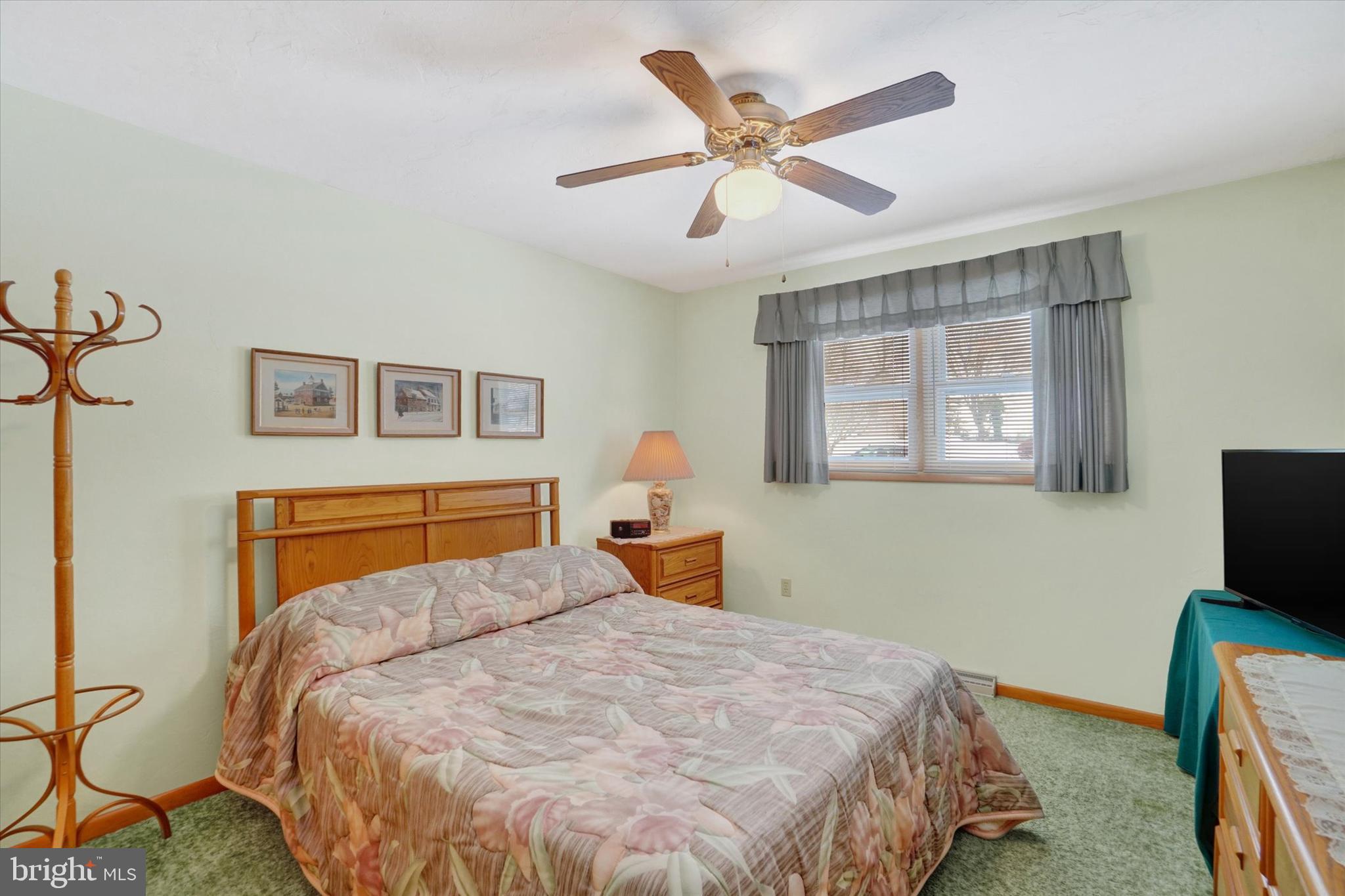 SHERWOOD FOREST - Residential