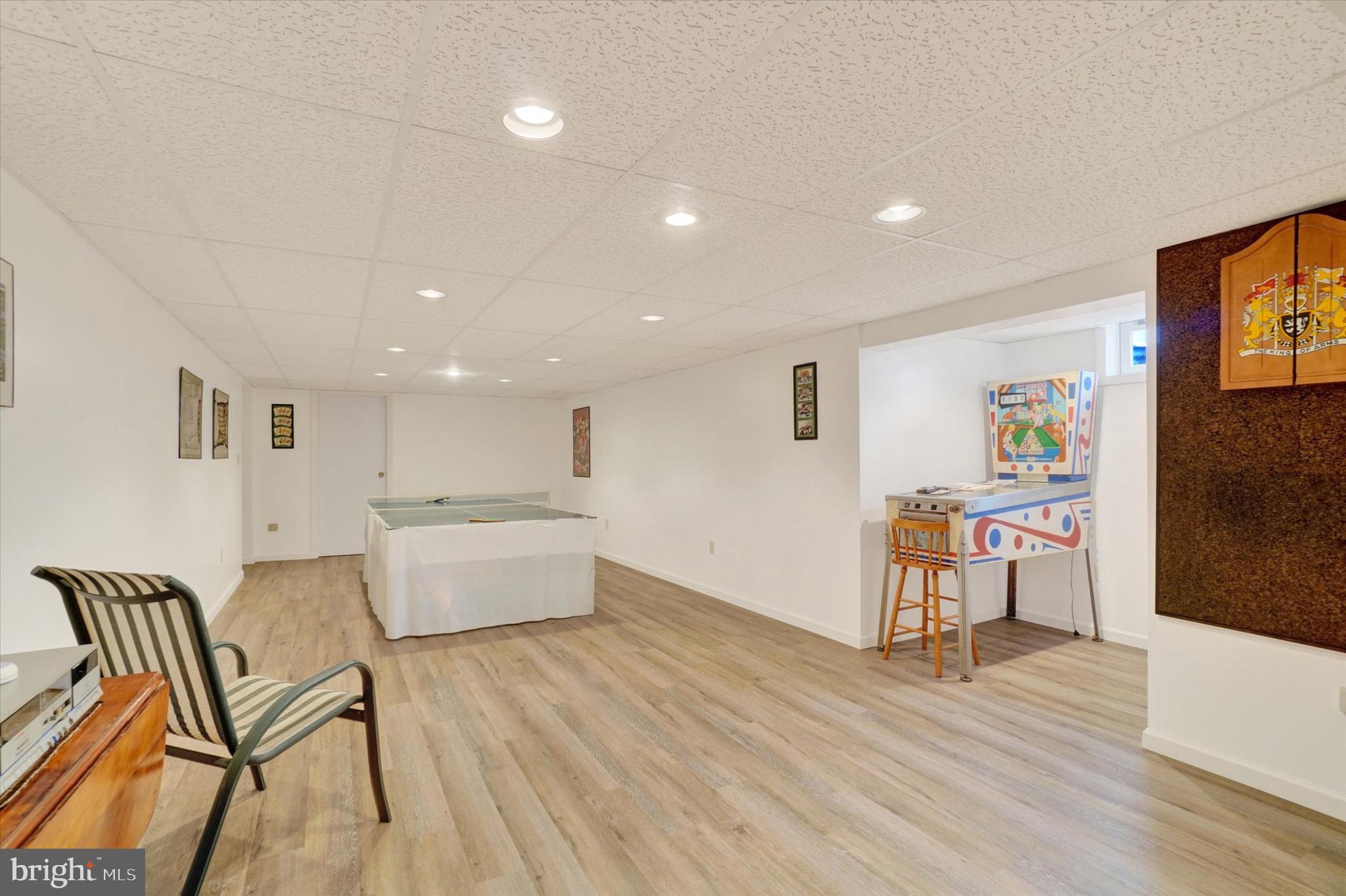 SHERWOOD FOREST - Residential