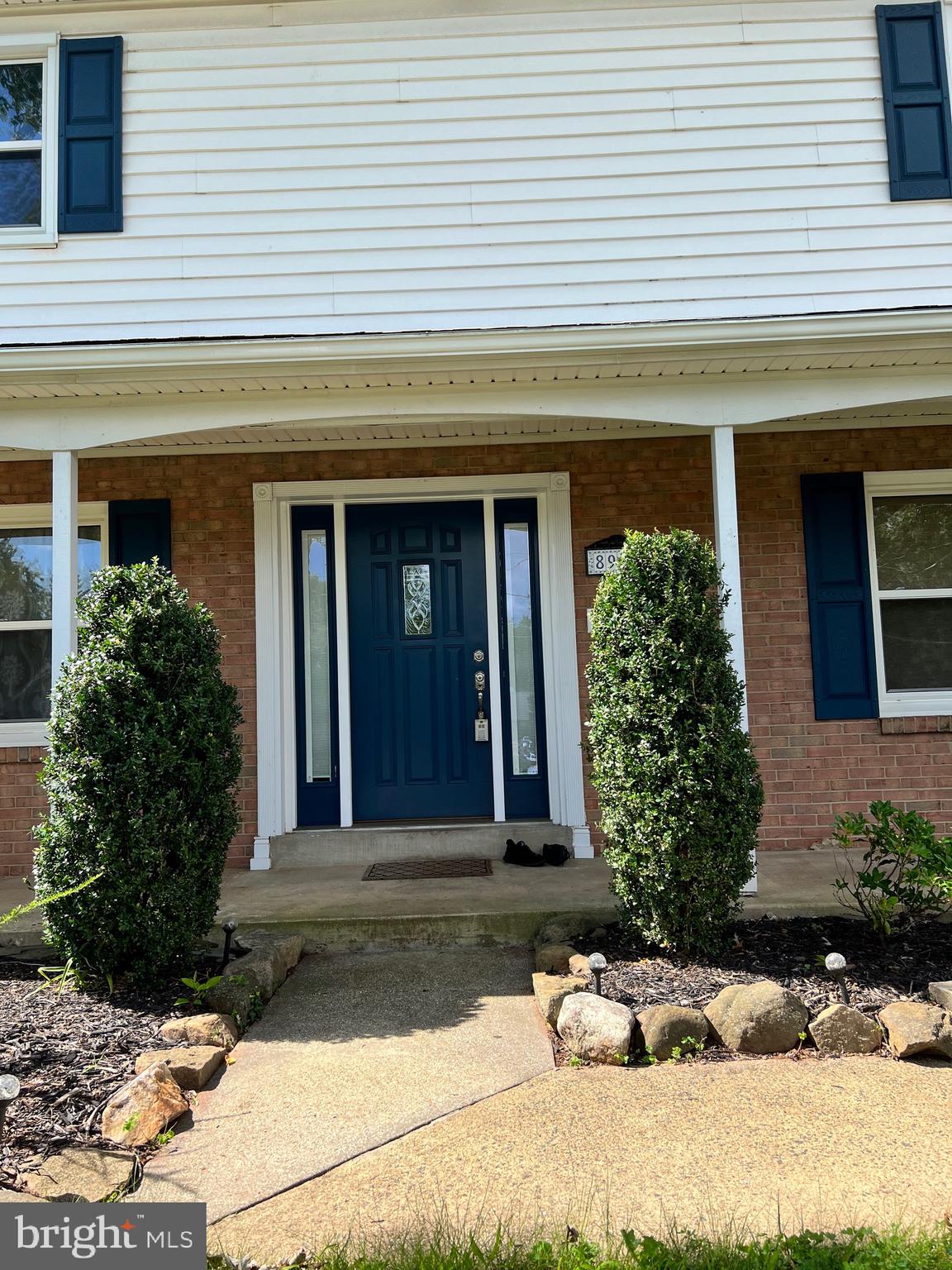 LANDMARK SQUARE - Residential